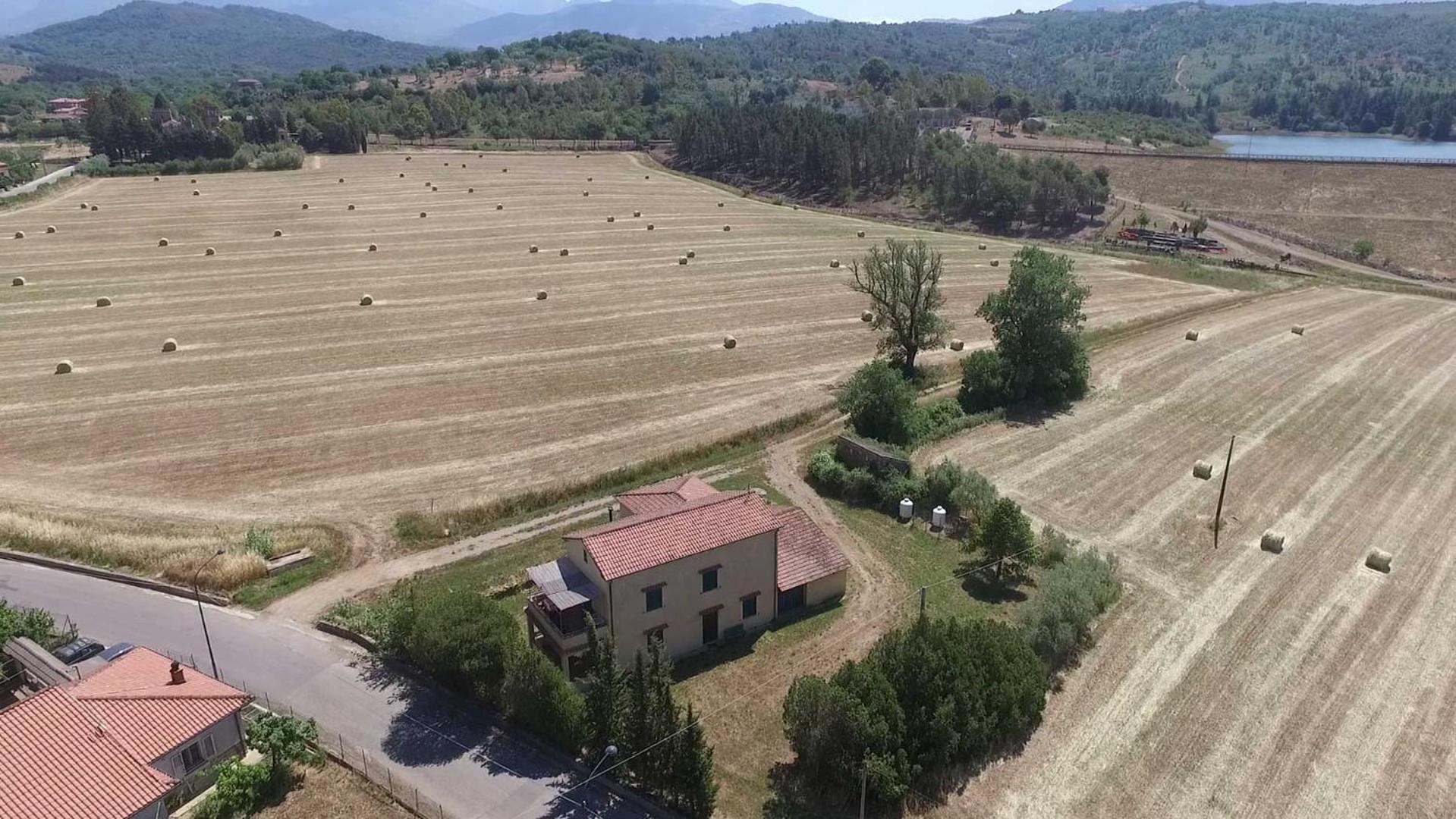 Agriturismo La Petrosa