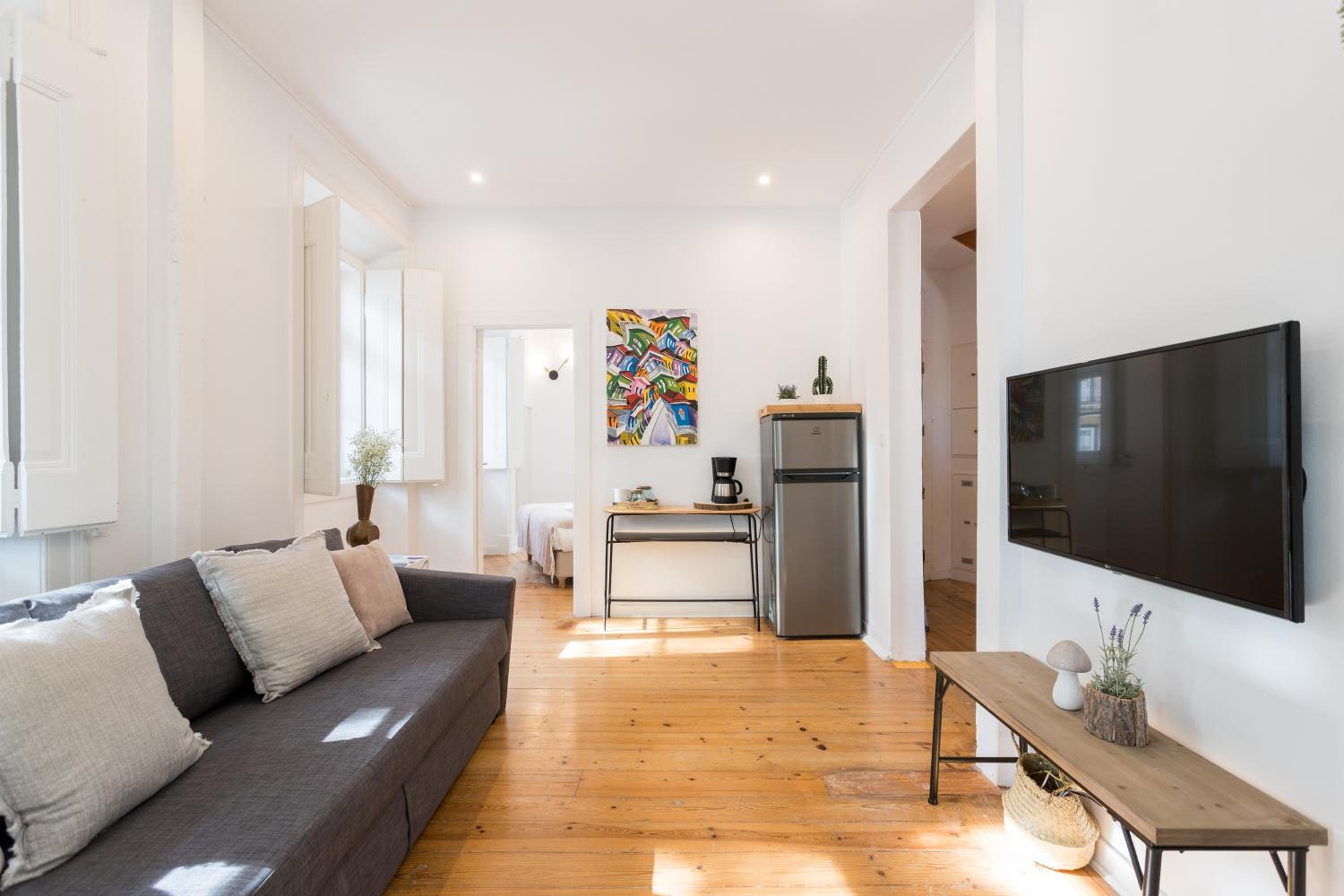 Alfama Tale Four-Bedroom Apartment w/ River View - by LU Holidays view 3