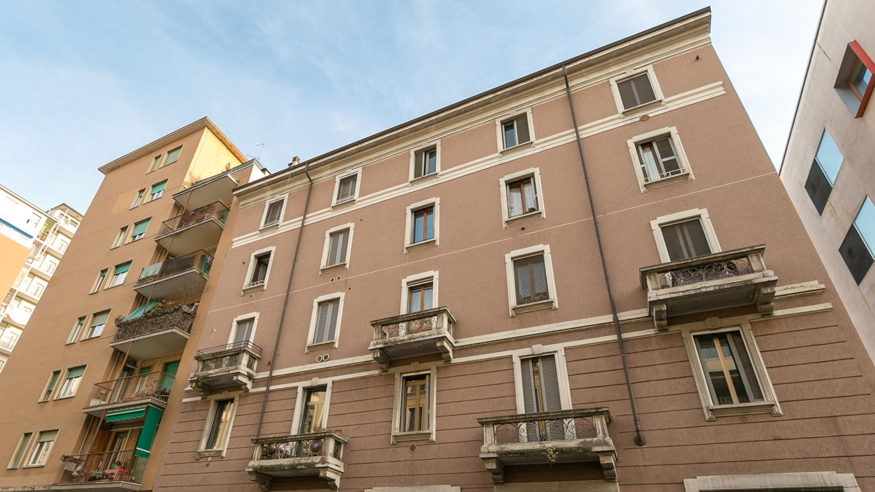 Vespri Apartments