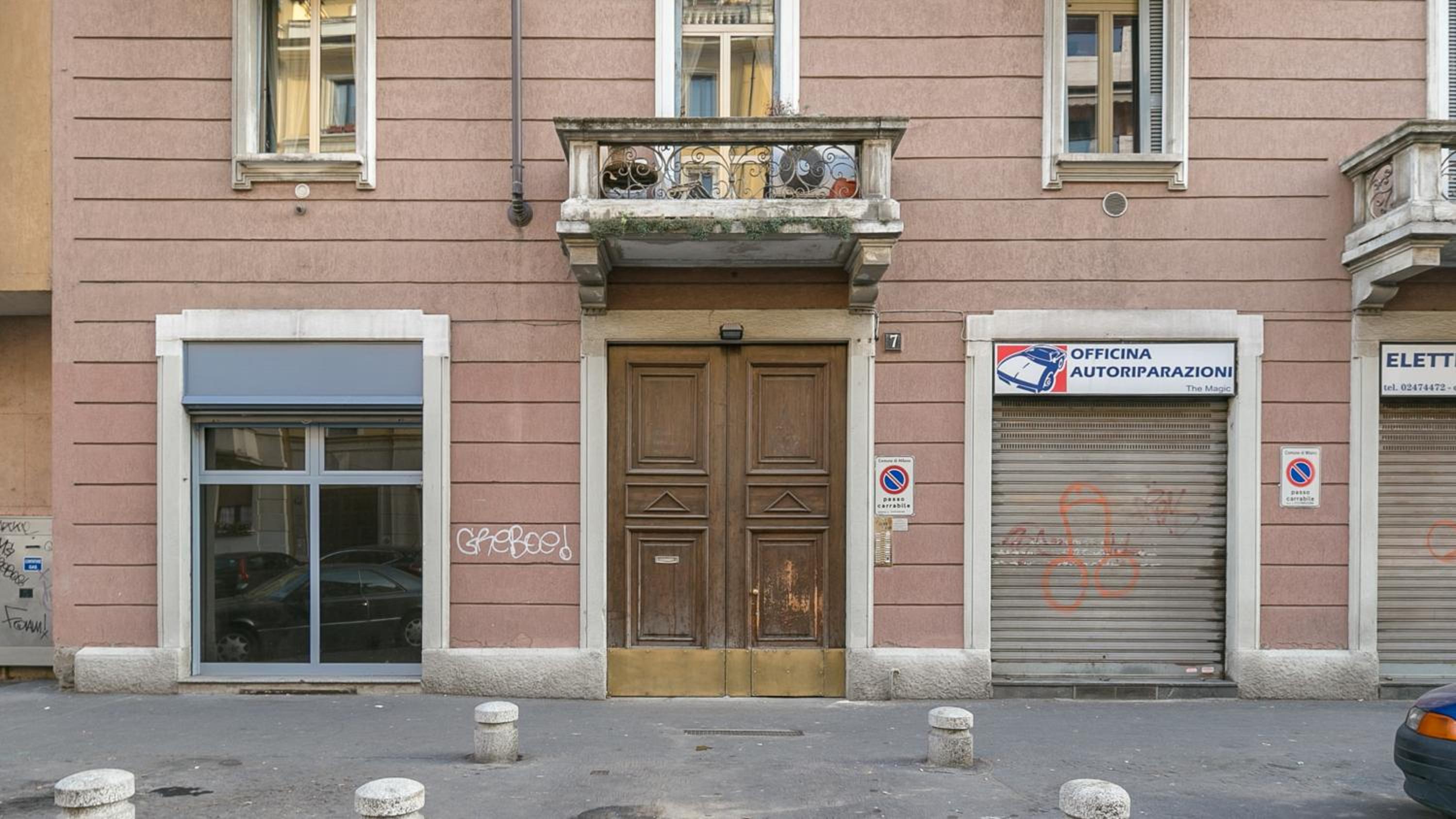 Vespri Apartments