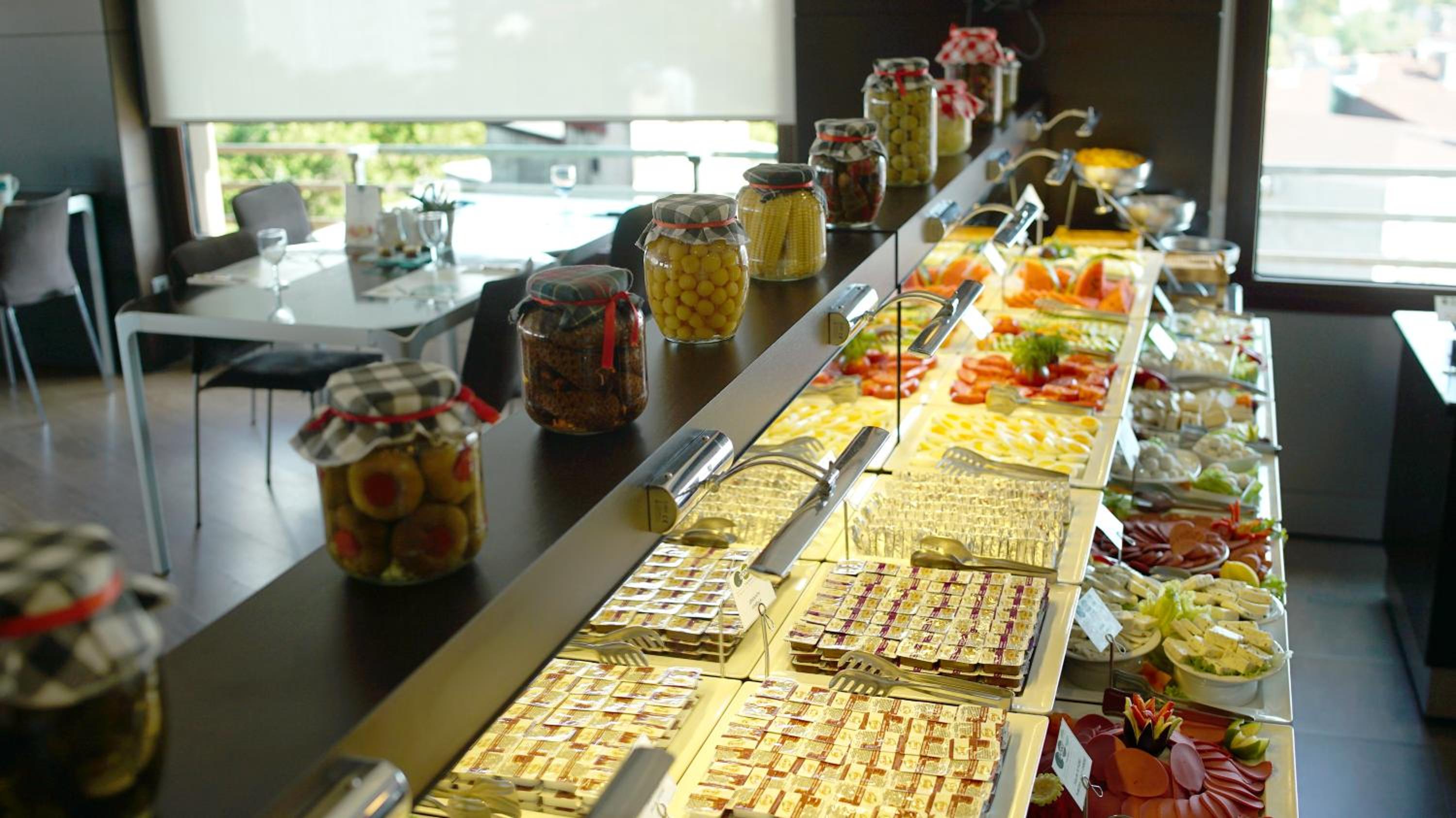 Point Hotel Taksim - Image 31