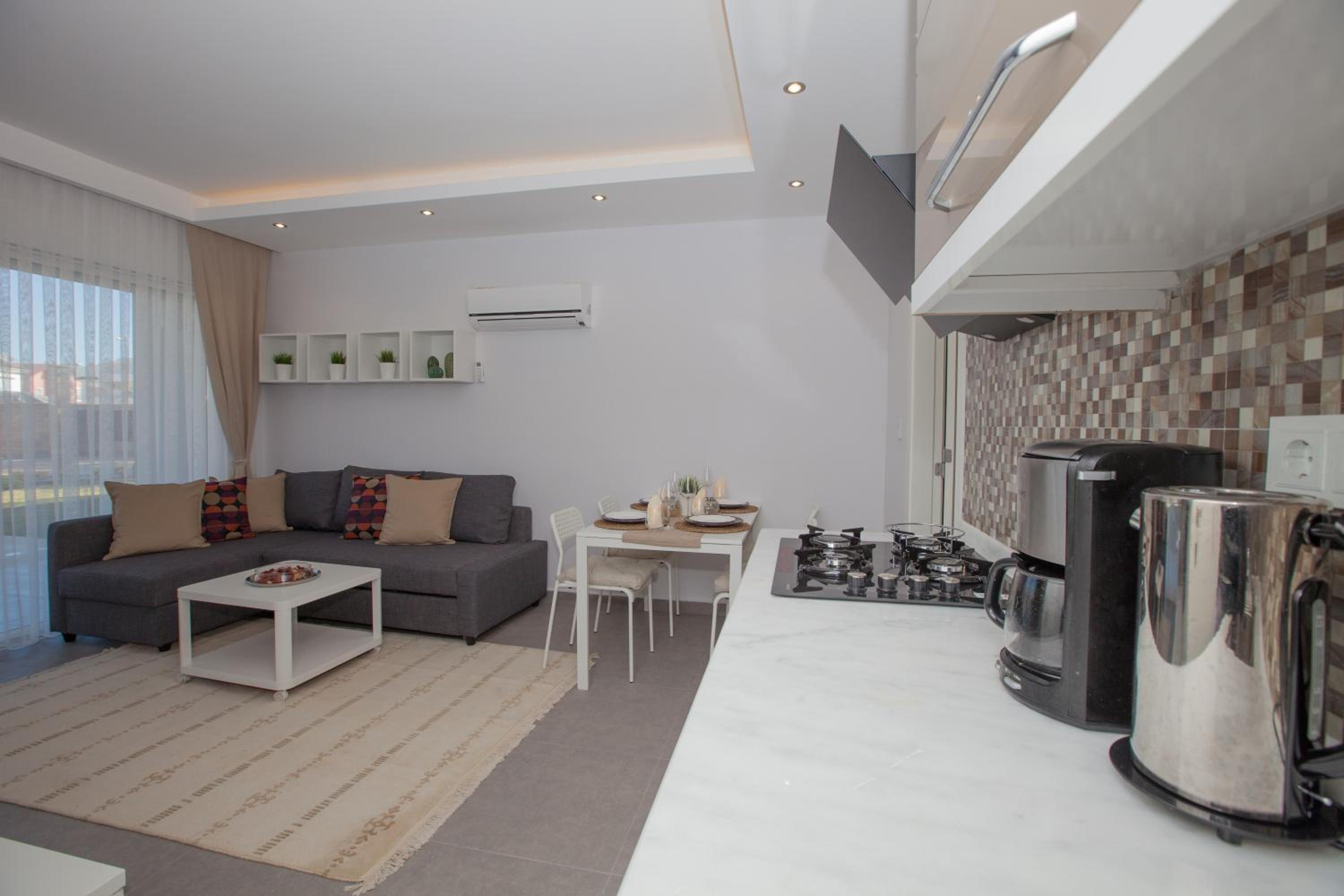 Truemar Hotels & Suites - Image 21