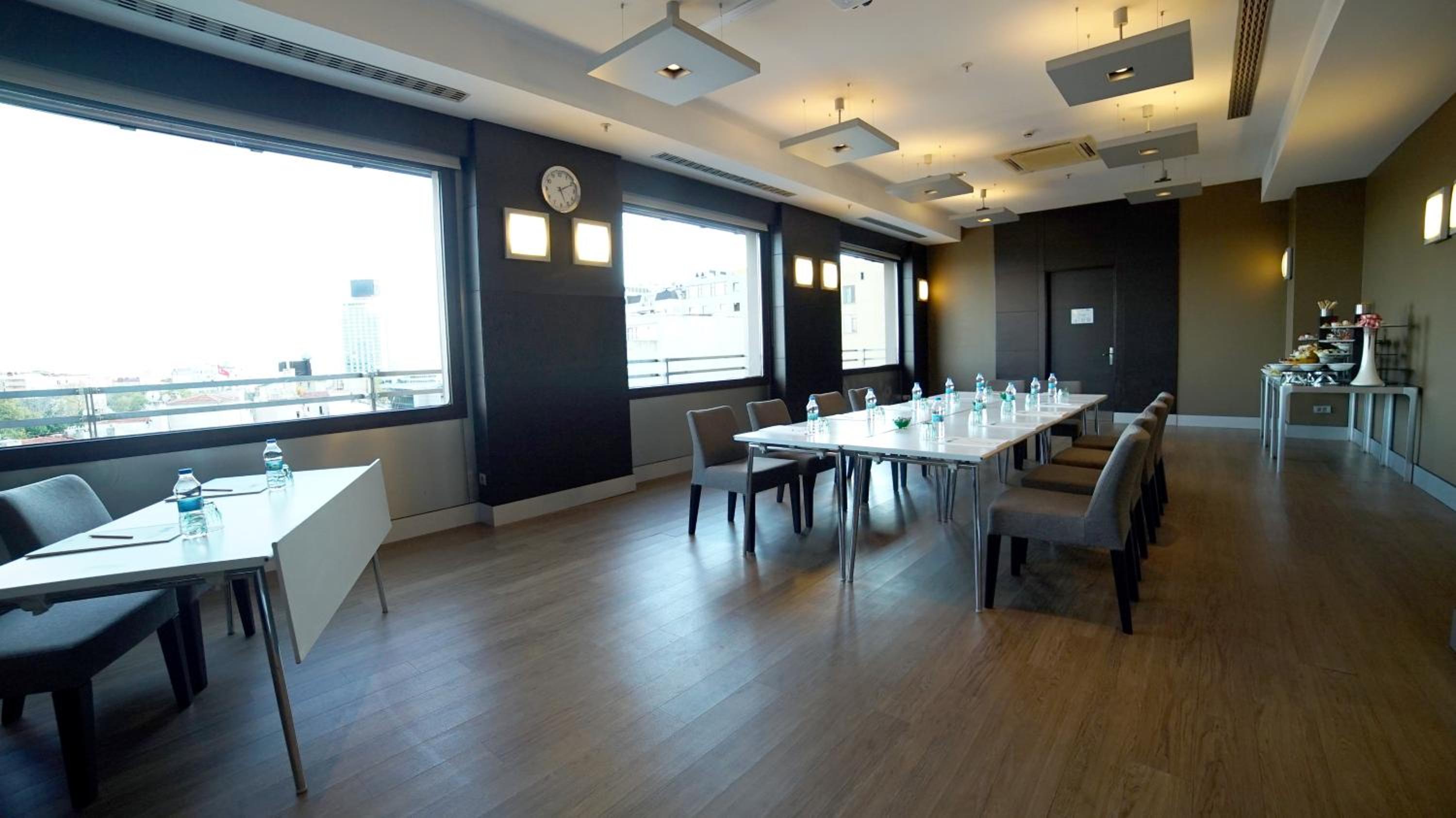 Point Hotel Taksim - Image 117