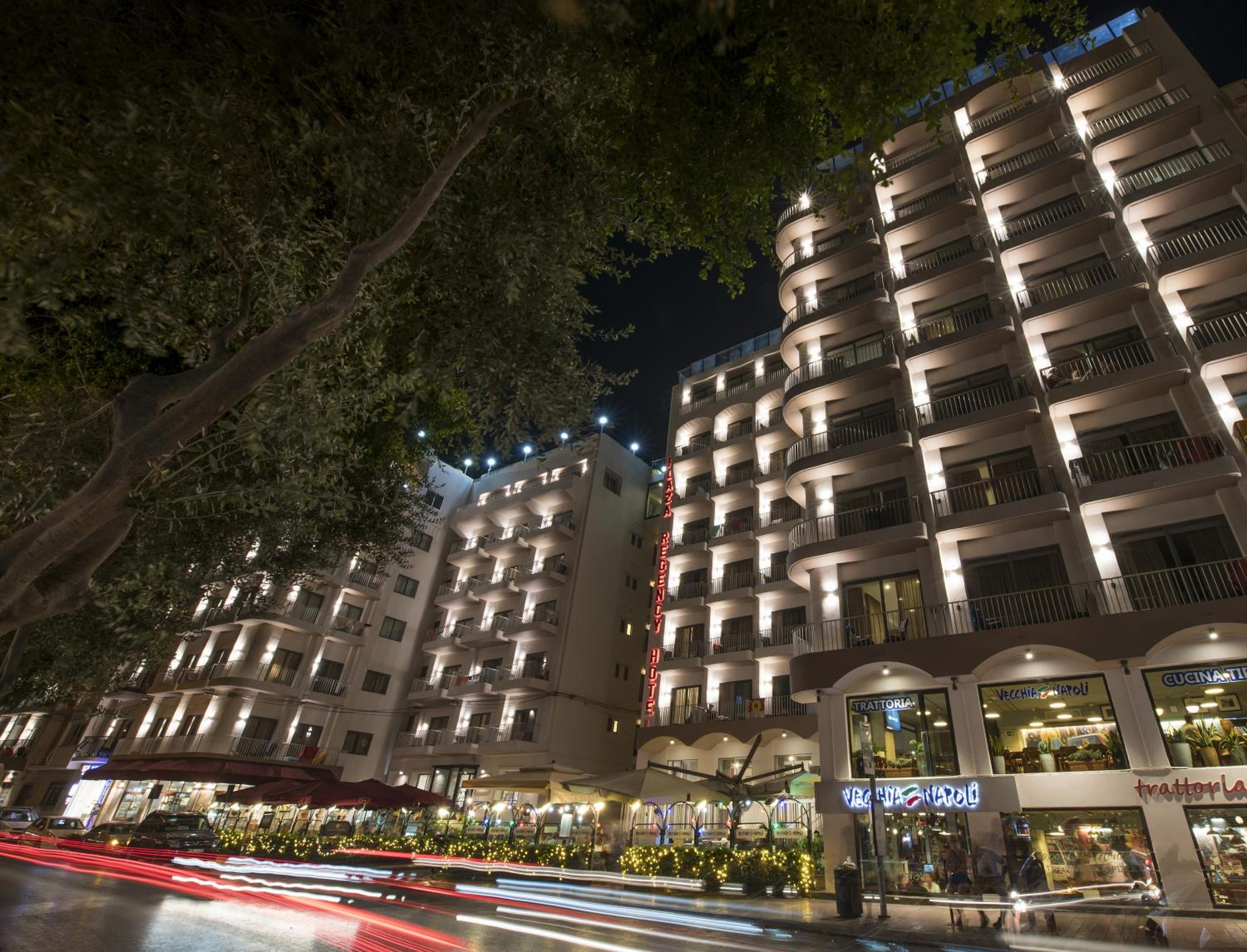 Hotel Plaza Regency Hotels - Image 1