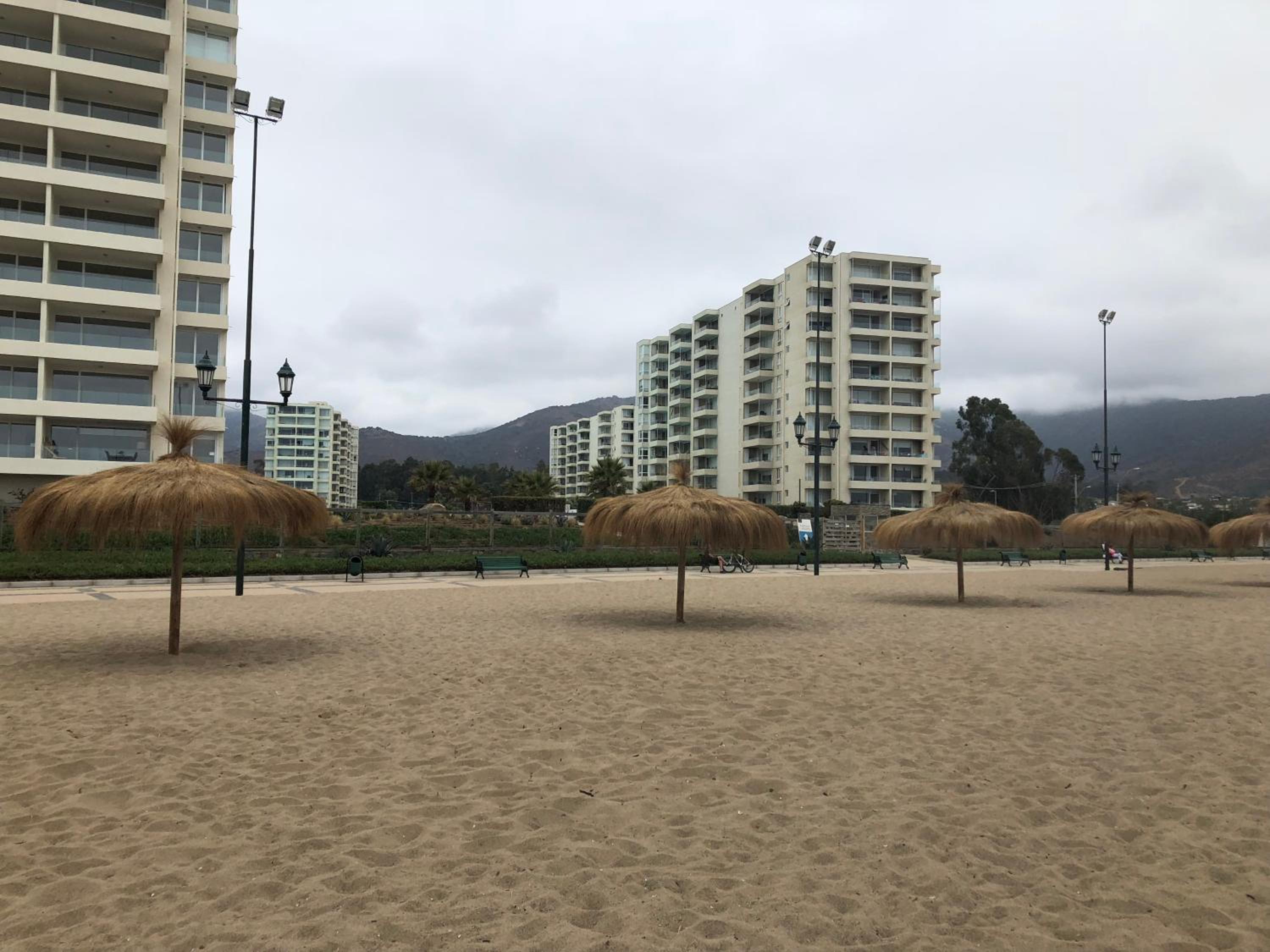 Departamento Crystal Lagoons view 4