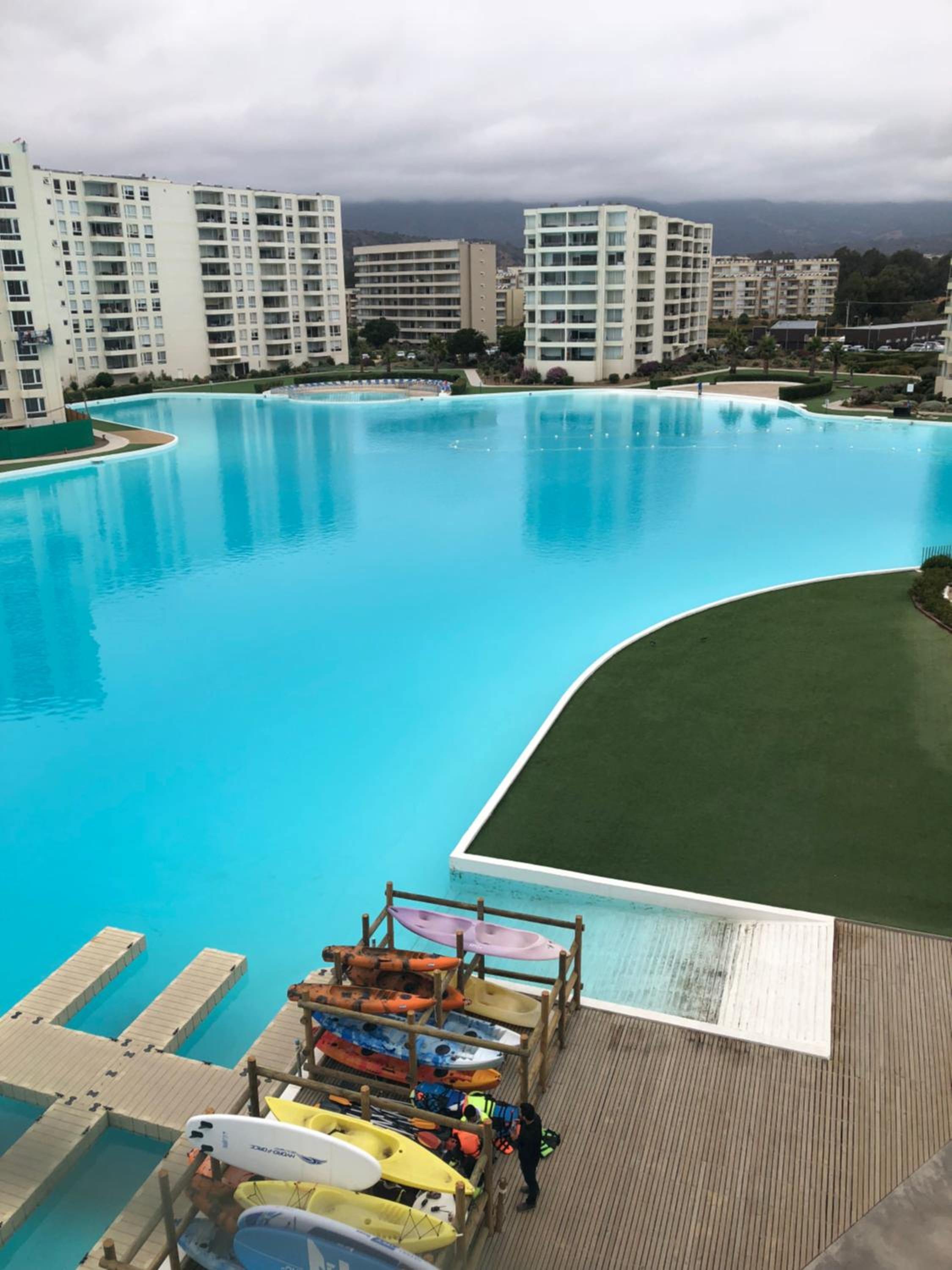 Departamento Crystal Lagoons view 3