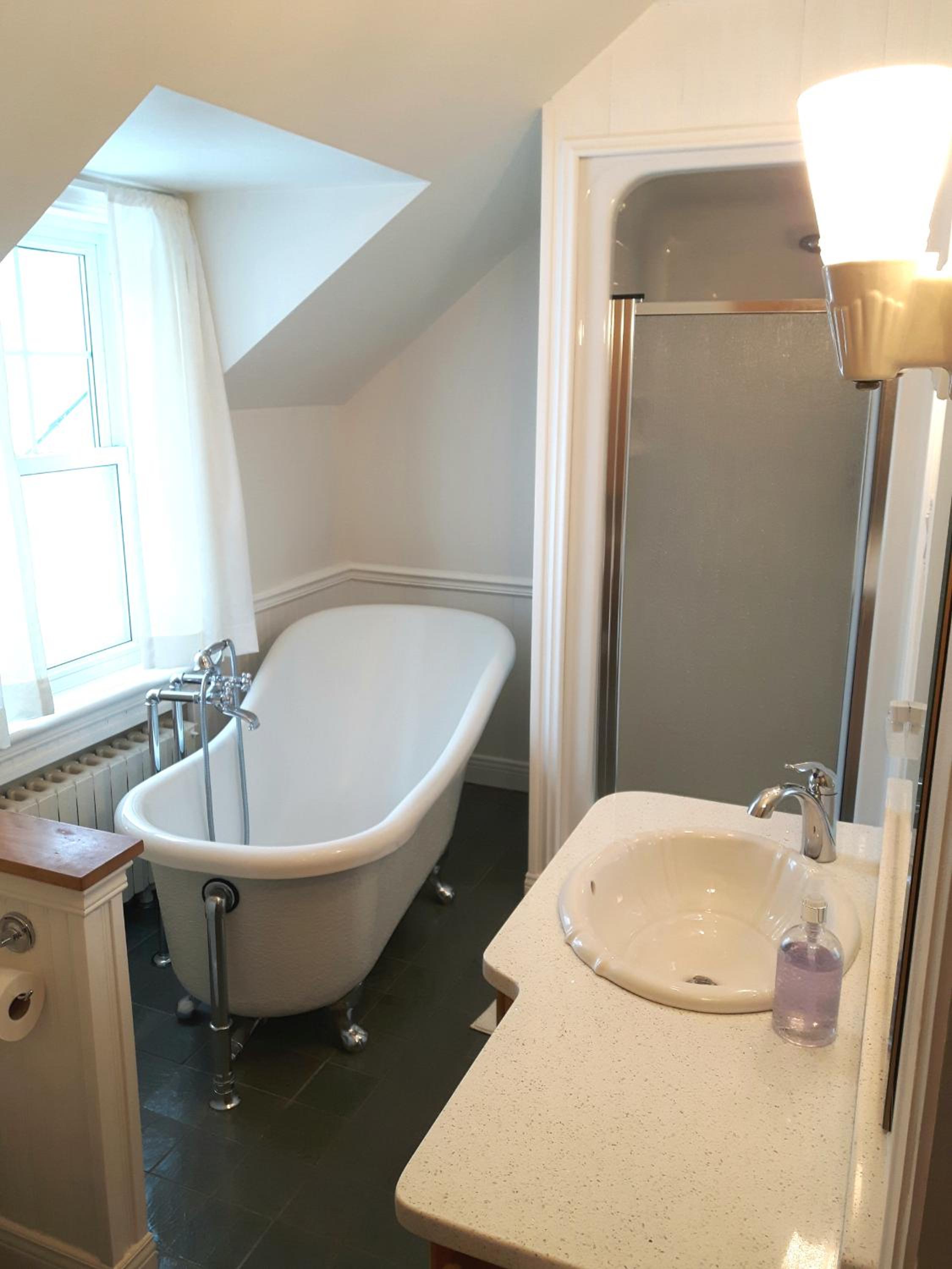Gîte La Belle Aventure B&B