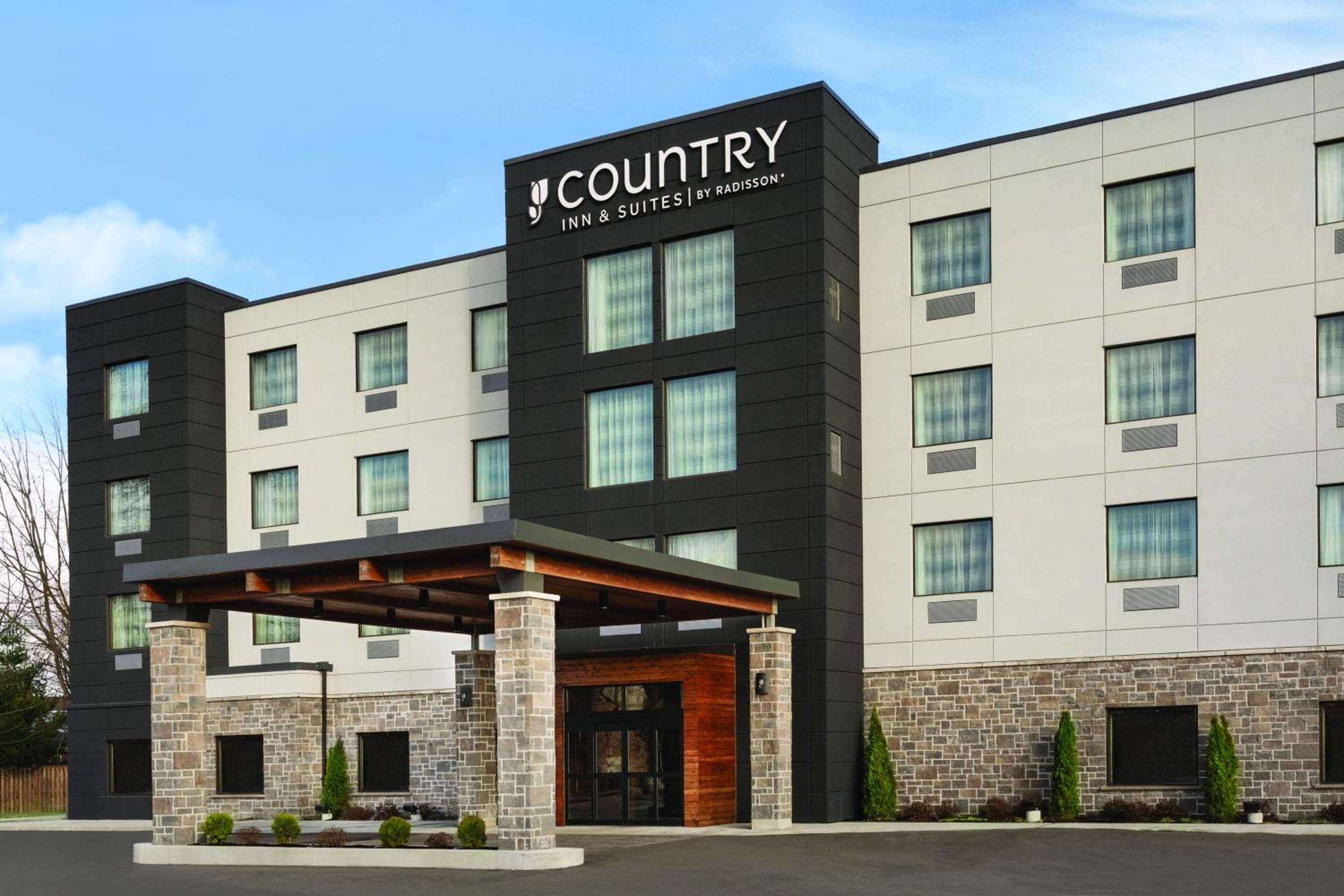 Belleville Vacations - Country Inn  Suites by Radisson, Belleville, ON - Property Image 39