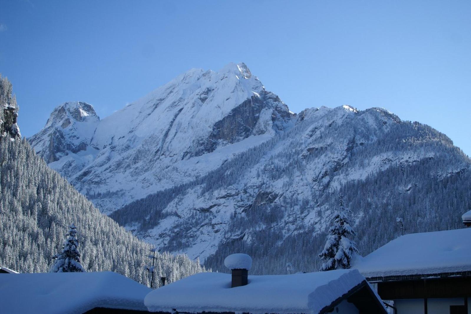 Des Alpes 2 view 2