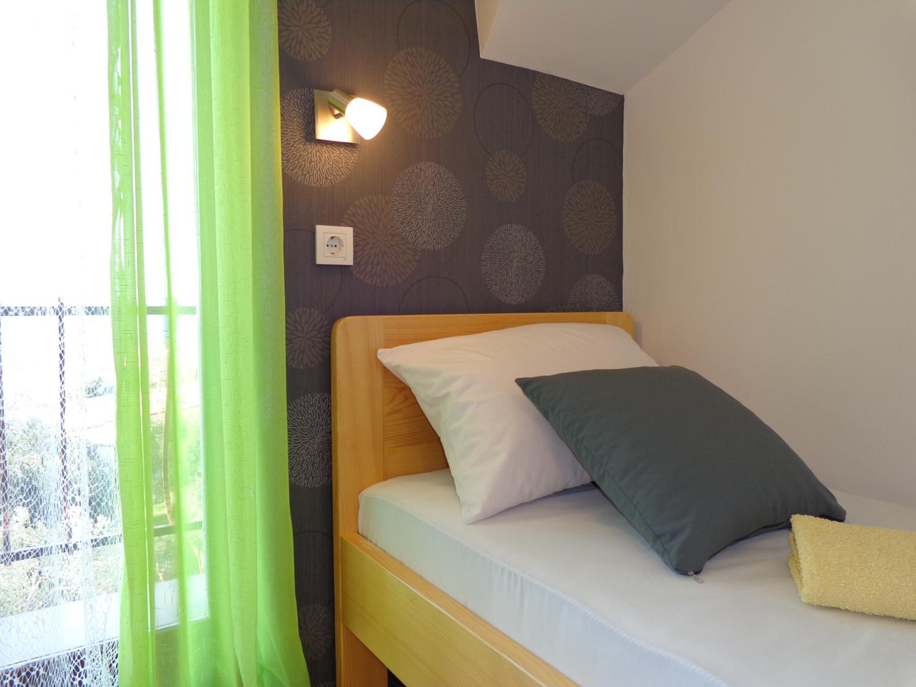 Hollywood rooms