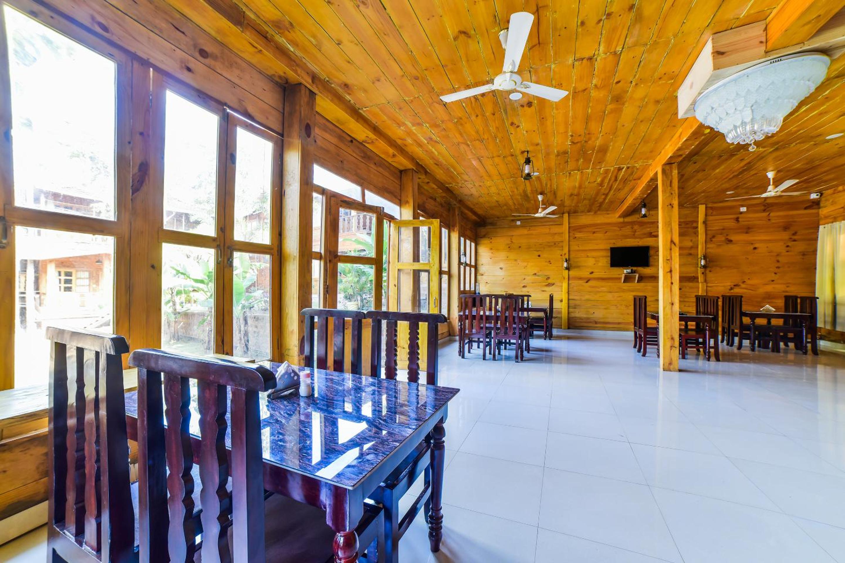Brushwood Villa- Cottages