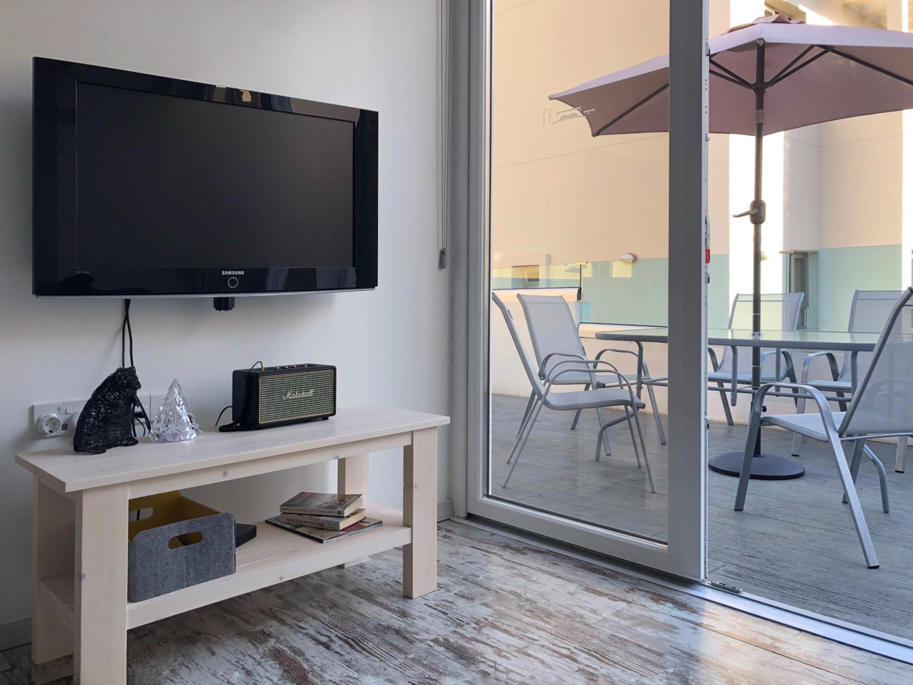 Ayia Napa GO SEA Sunny Apt with Terrace 5 min to Beach view 4