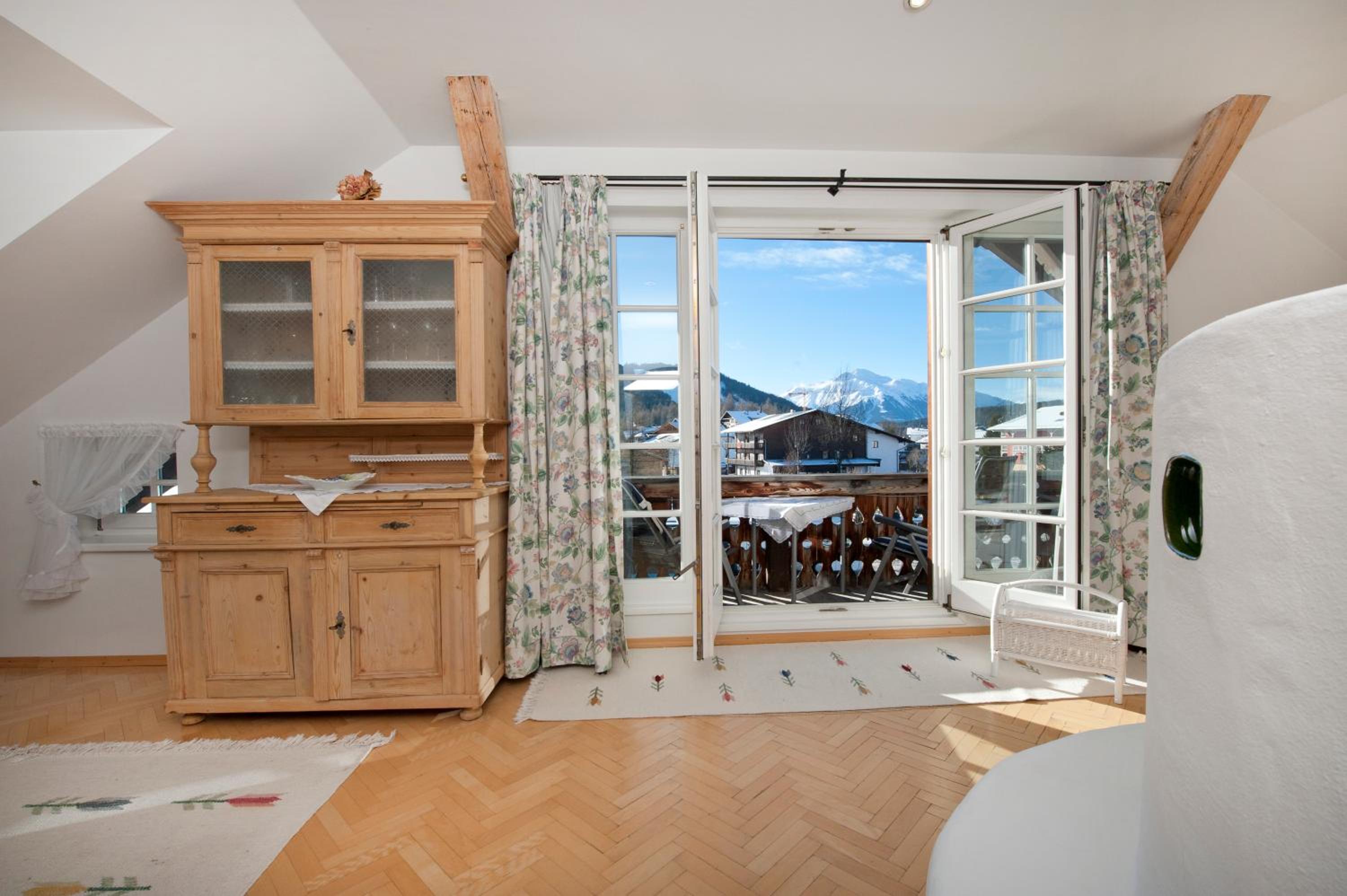 Villa St Oswald Premium Apartments view 3