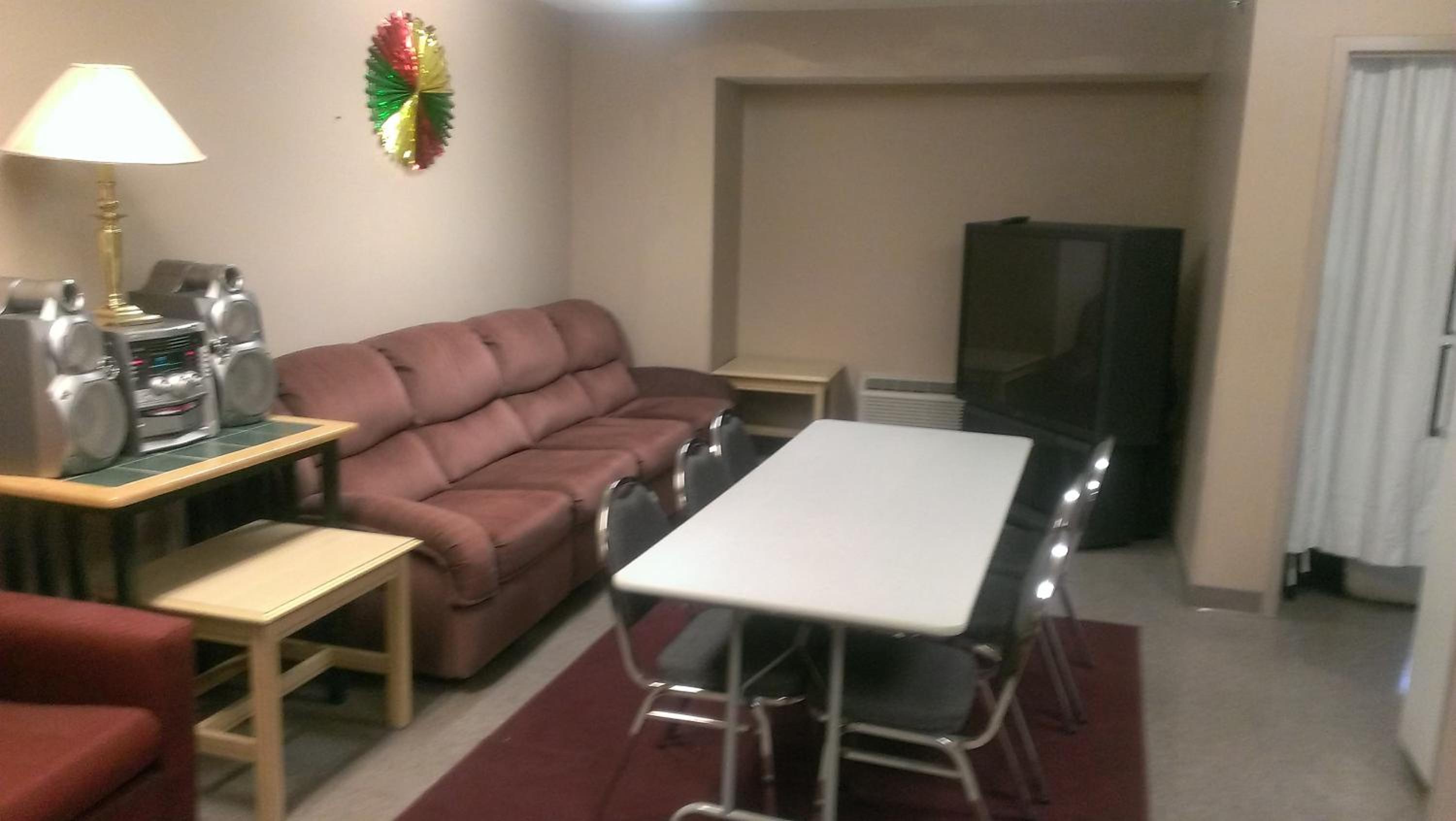 Photo 7