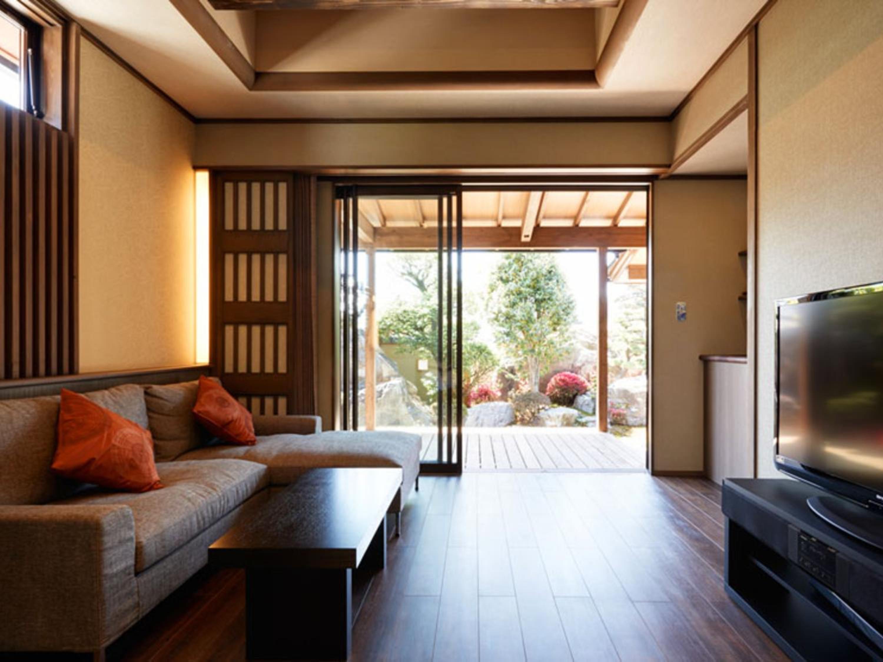 Photo 63