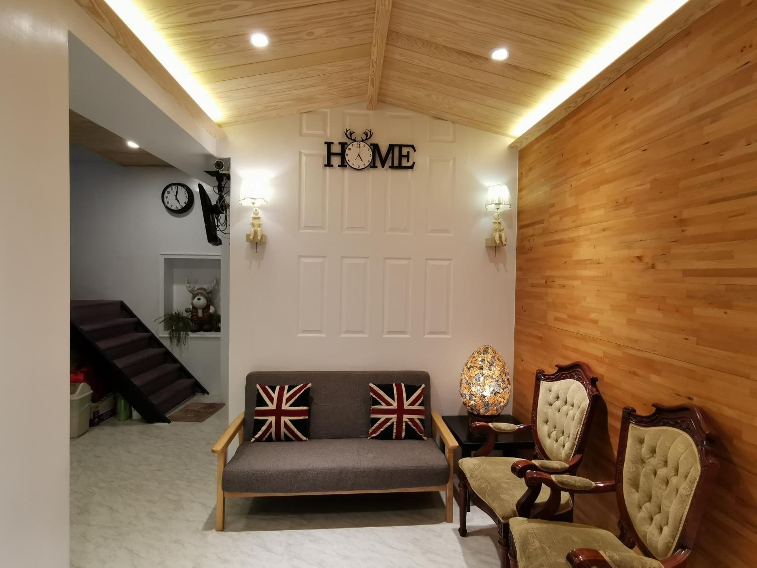 橙舍一館 TW Hostel I