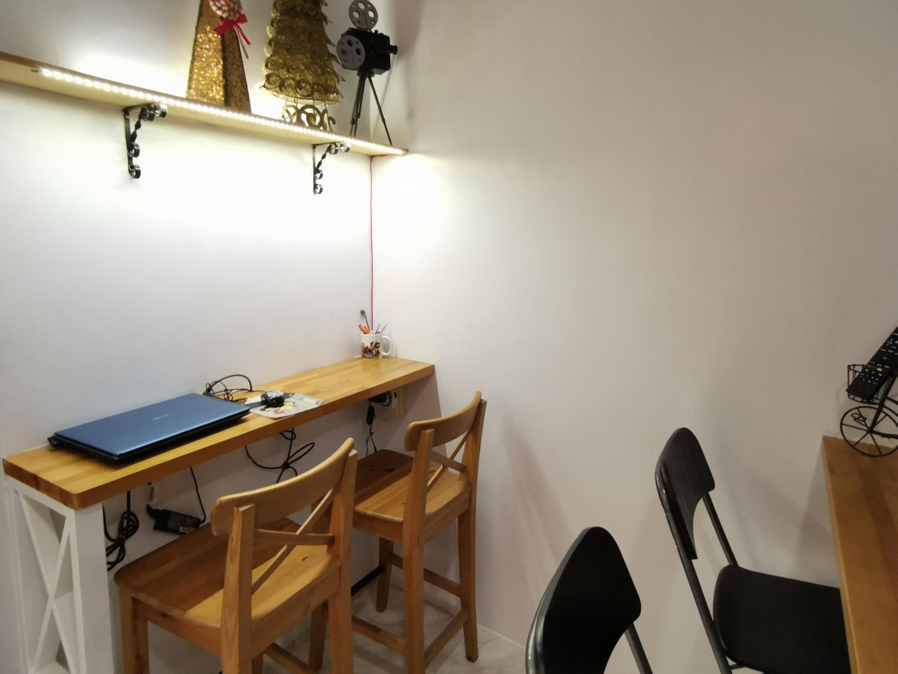 橙舍一館 TW Hostel I