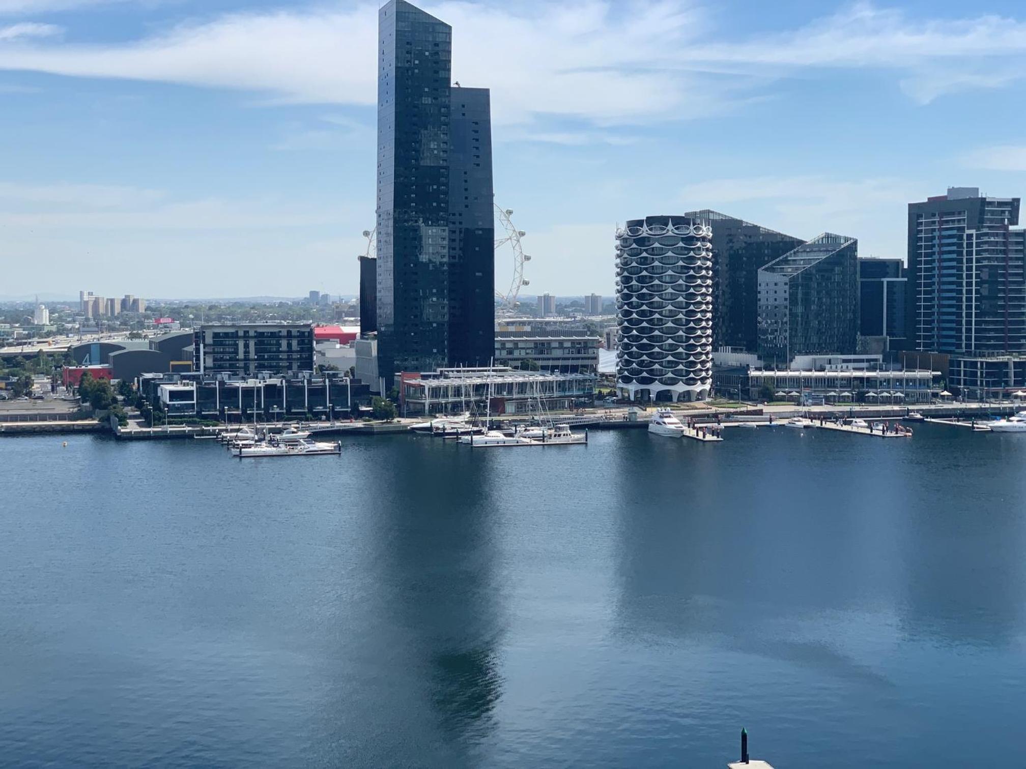 Pars Apartments - Collins Wharf Waterfront, Docklands