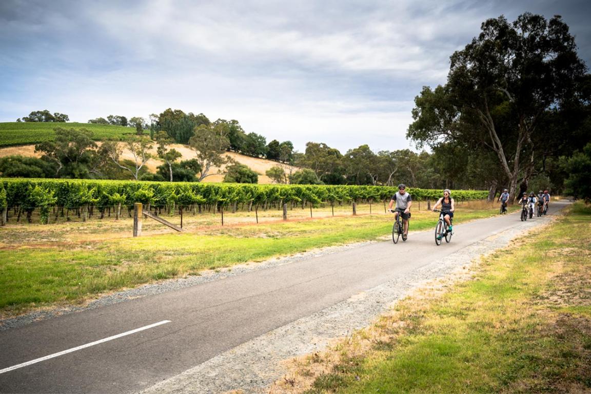 Adelaide Hills Escape