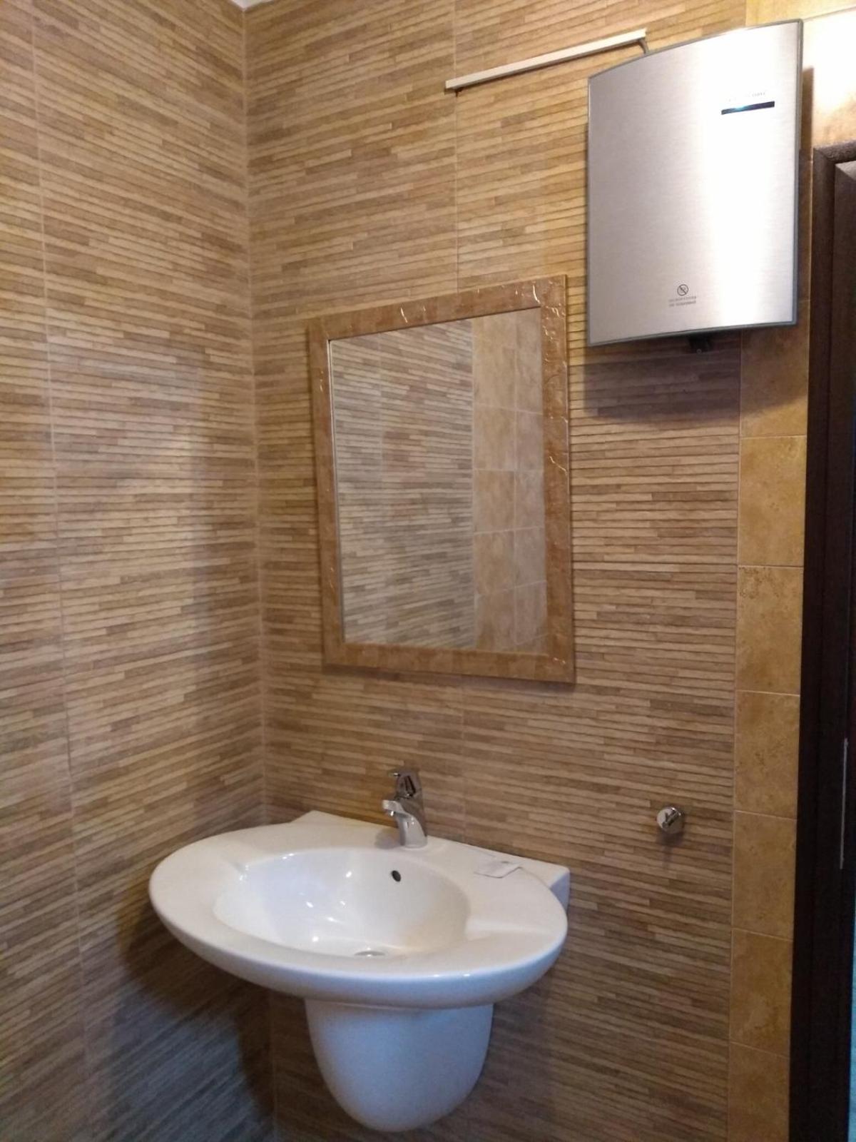 Guesthouse White Margarit