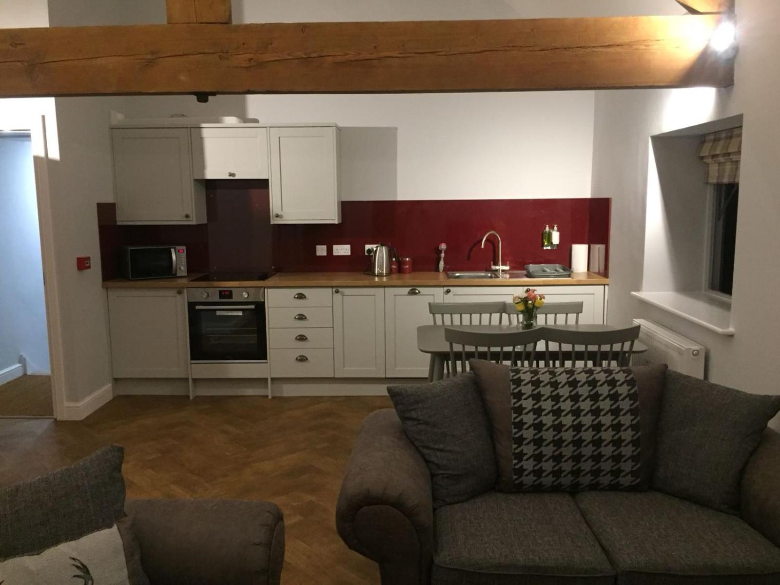 Rolling Mill, Wolds Way Holiday Cottages, 2 Bed, 1st floor view 4
