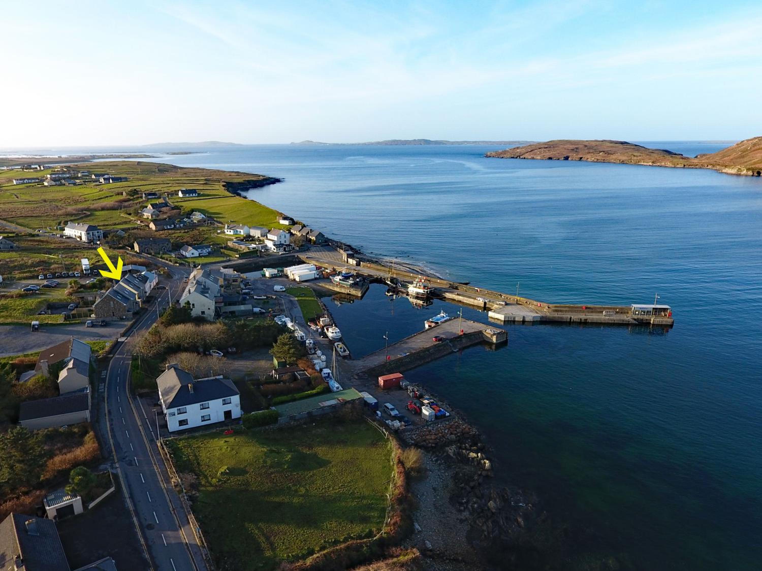 Cottage 323 - Cleggan view 5