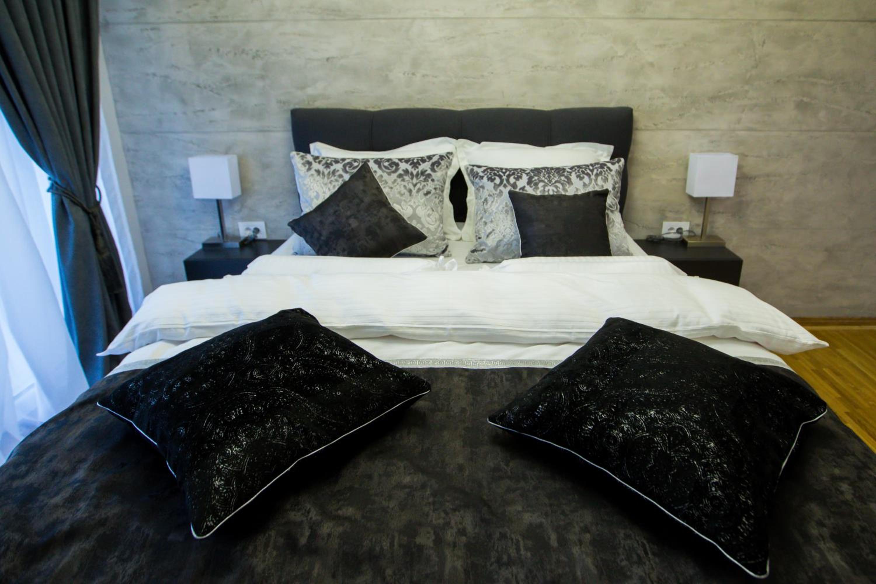 Apartment Exclusive and Studio
