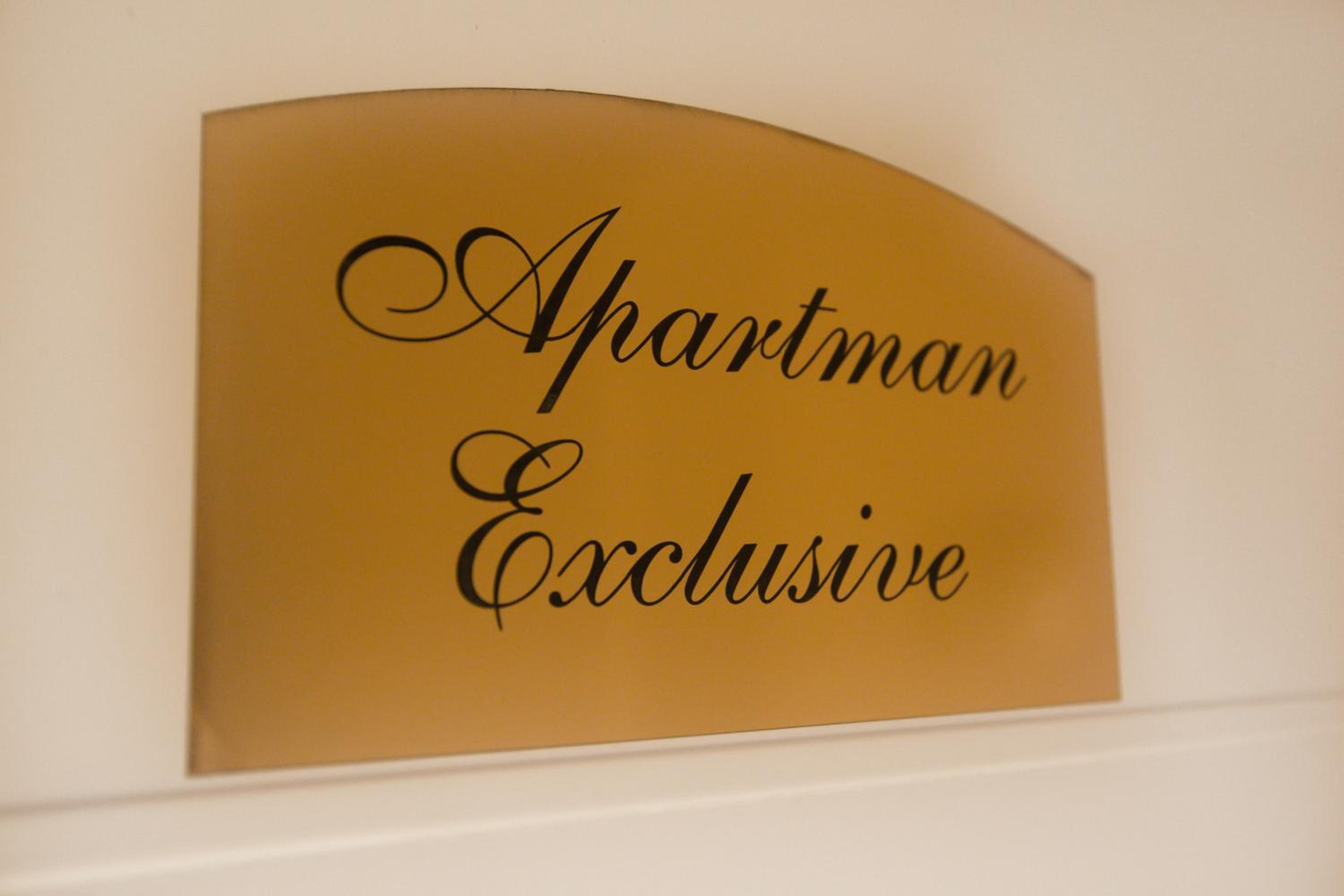 Apartment Exclusive and Studio
