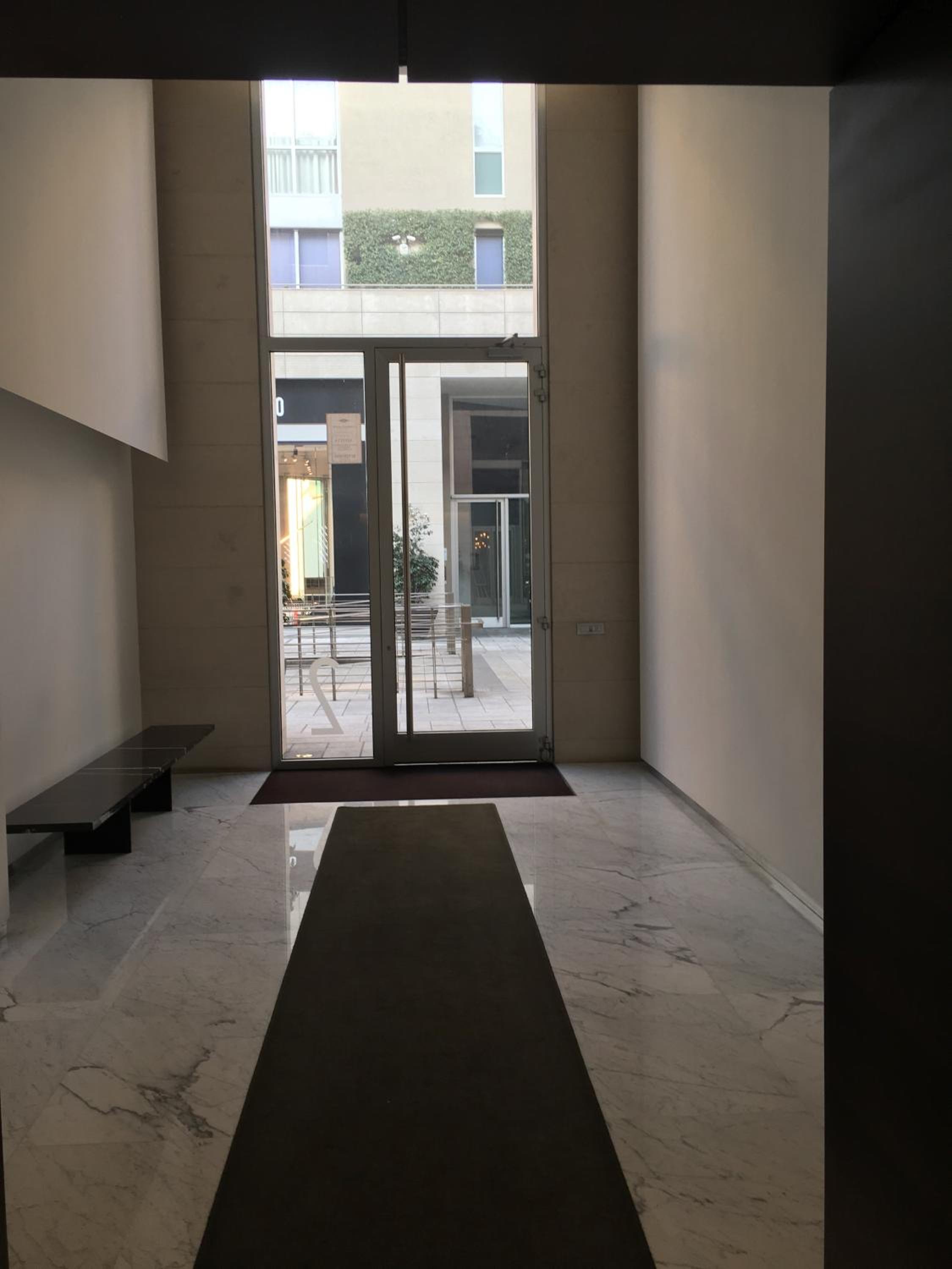 Corso Como - New Building Apartment