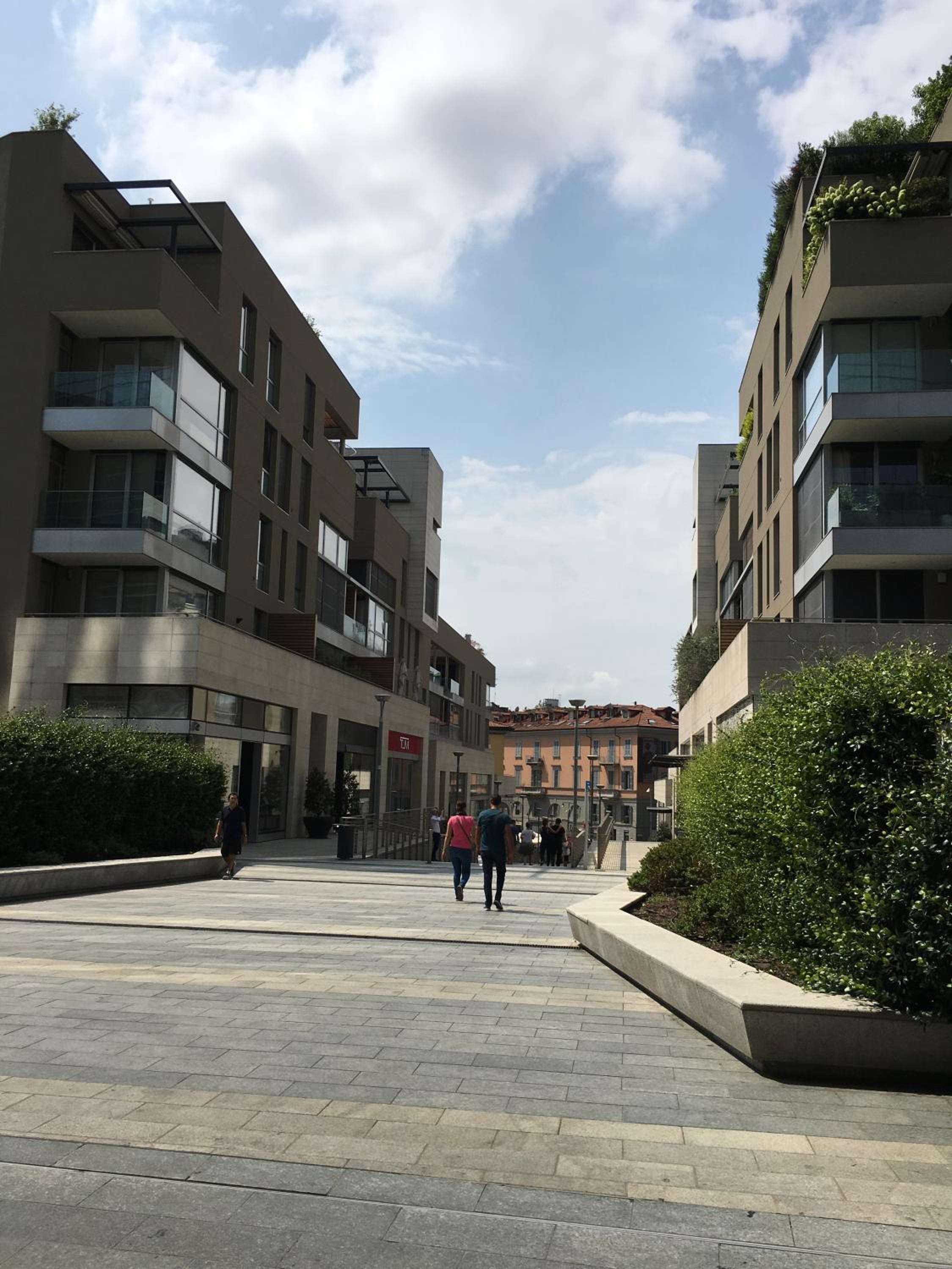 Corso Como - New Building Apartment