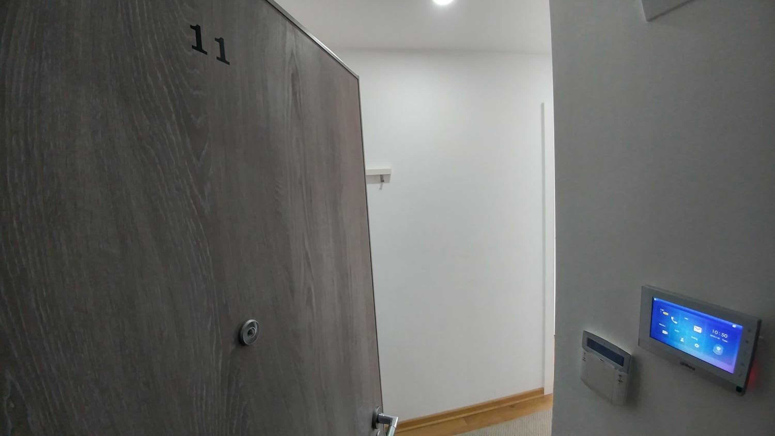 Photo 51