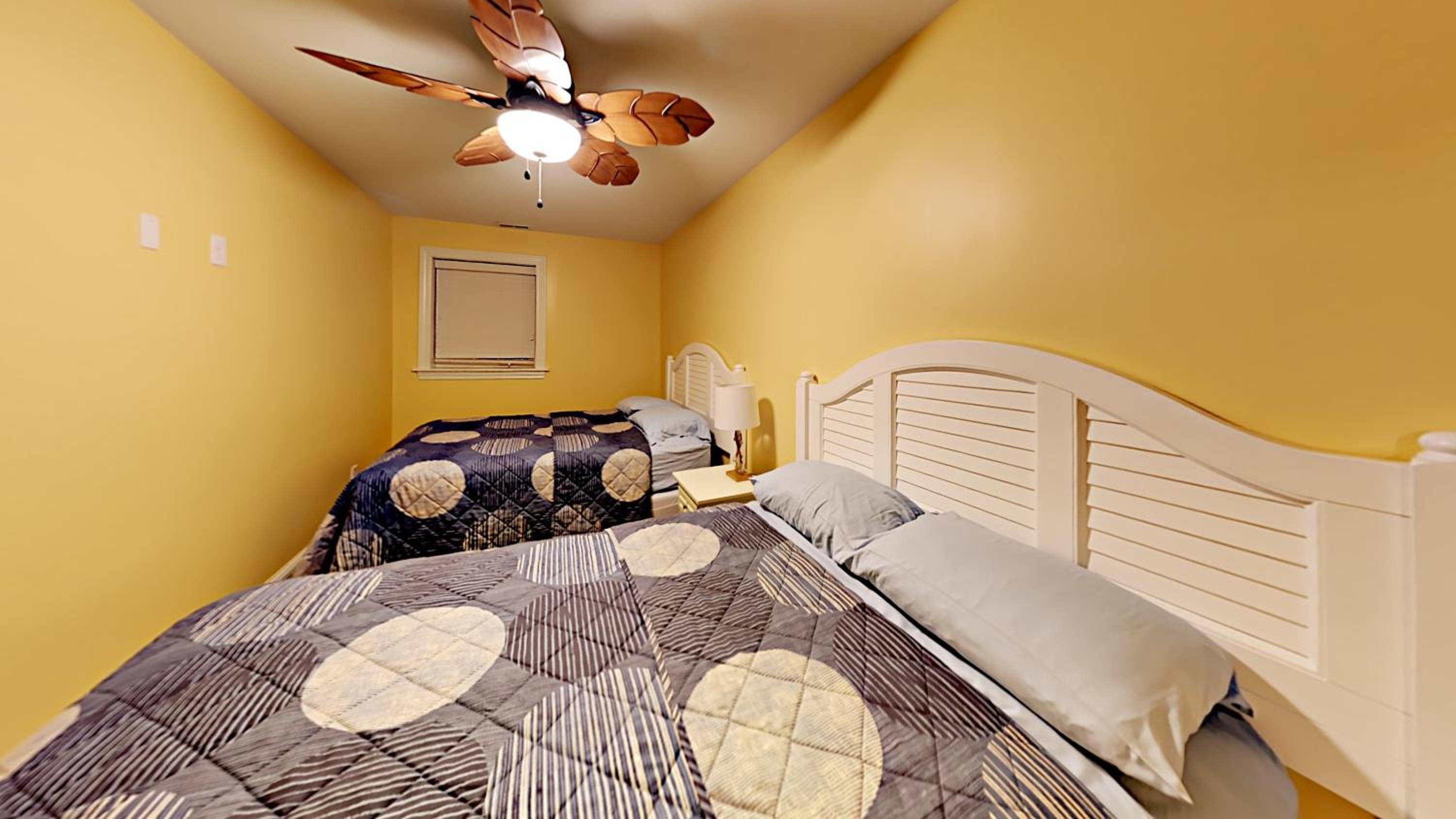 Put-in-Bay Waterfront Condo #104 view 5