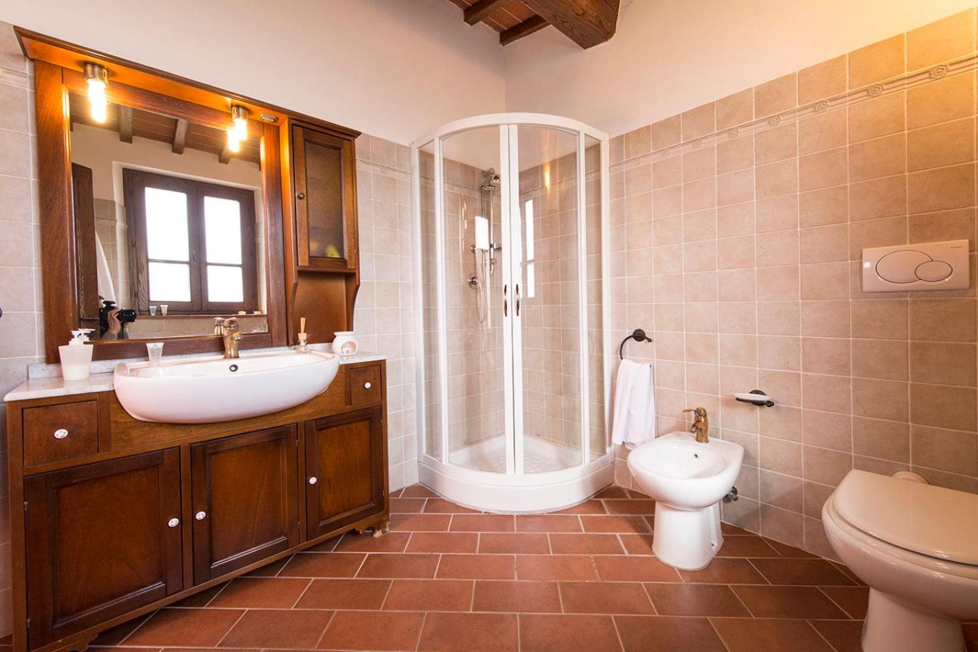 Agriturismo Pratovalle