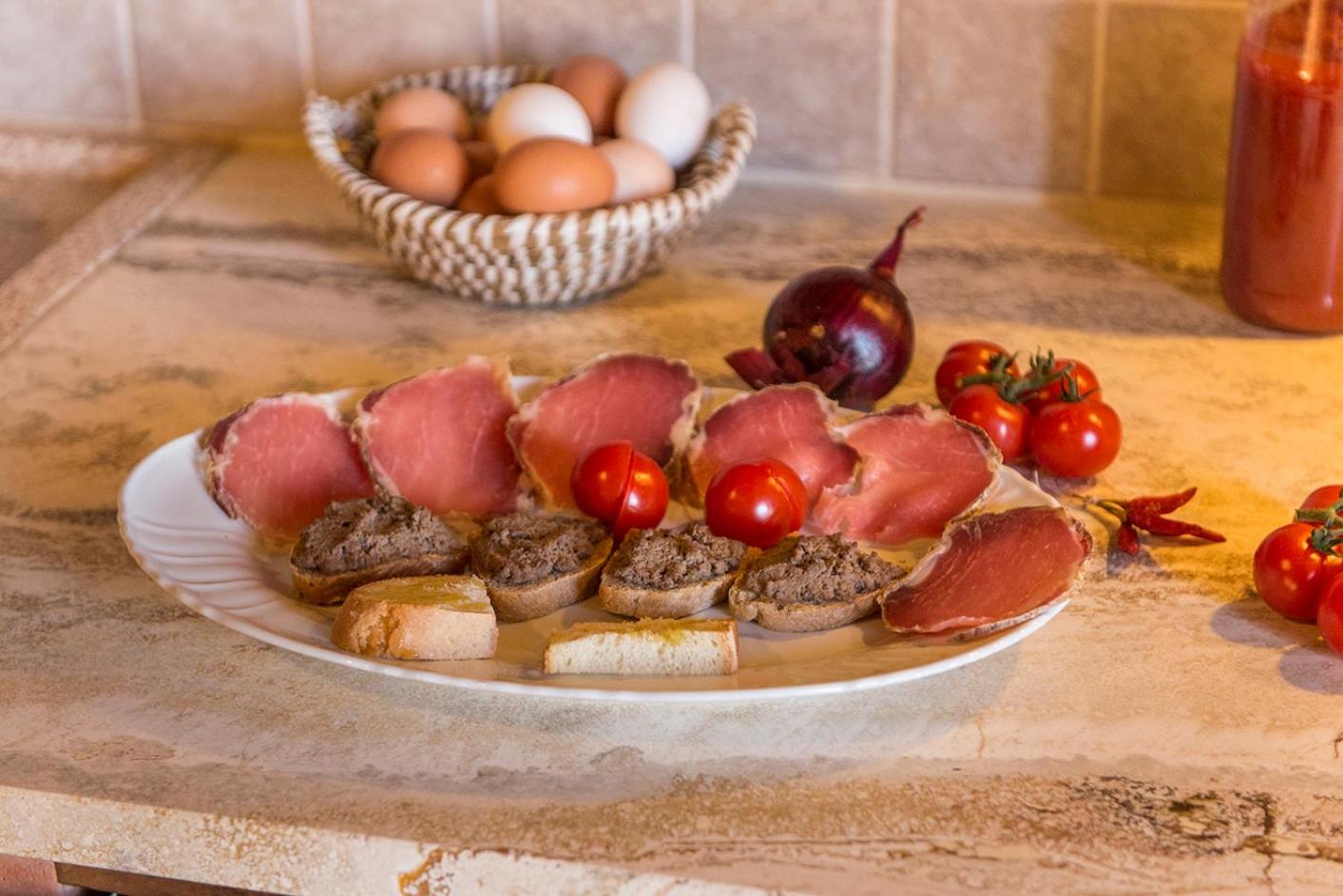 Agriturismo Pratovalle