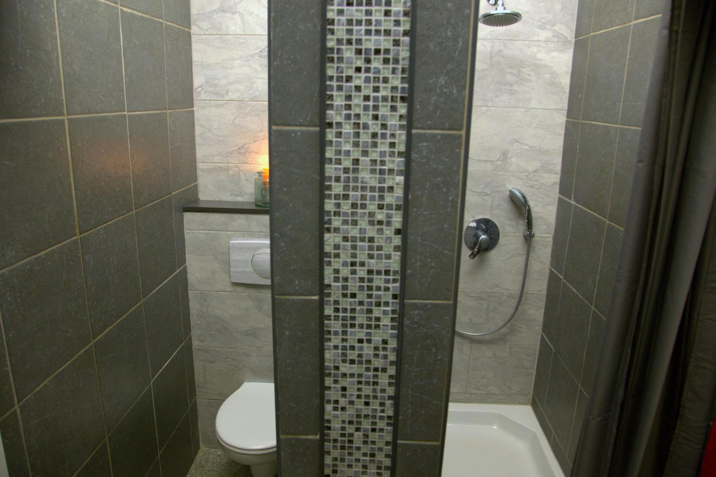 Photo 32