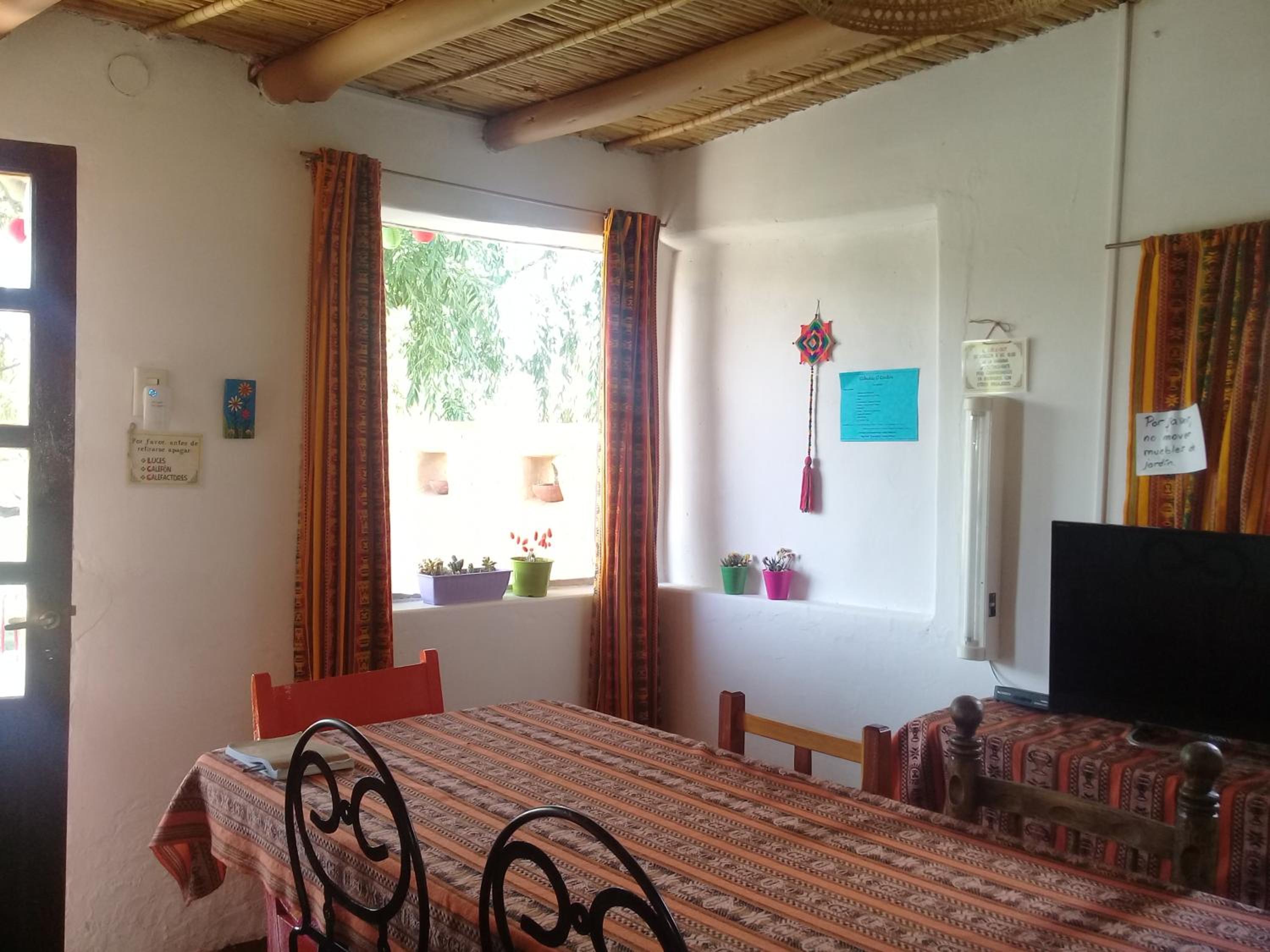 Cabaña El Cardón,casita en el campo quebradeño