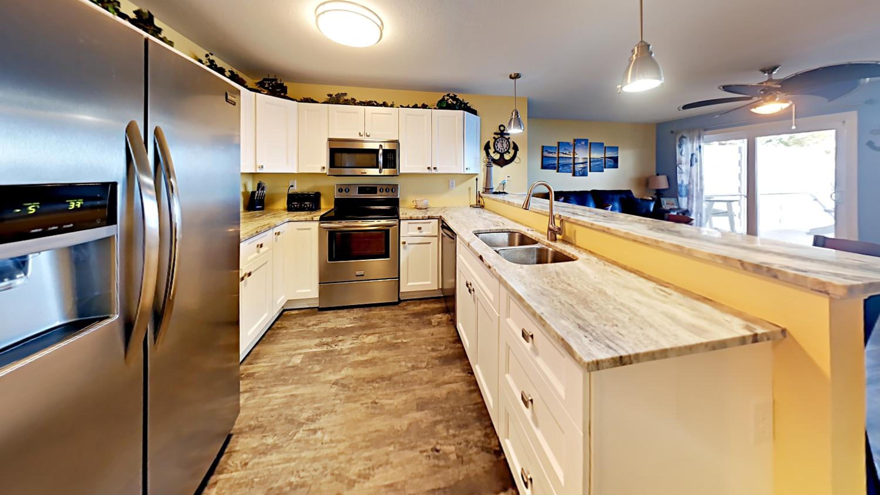 Put-in-Bay Waterfront Condo #113 view 5
