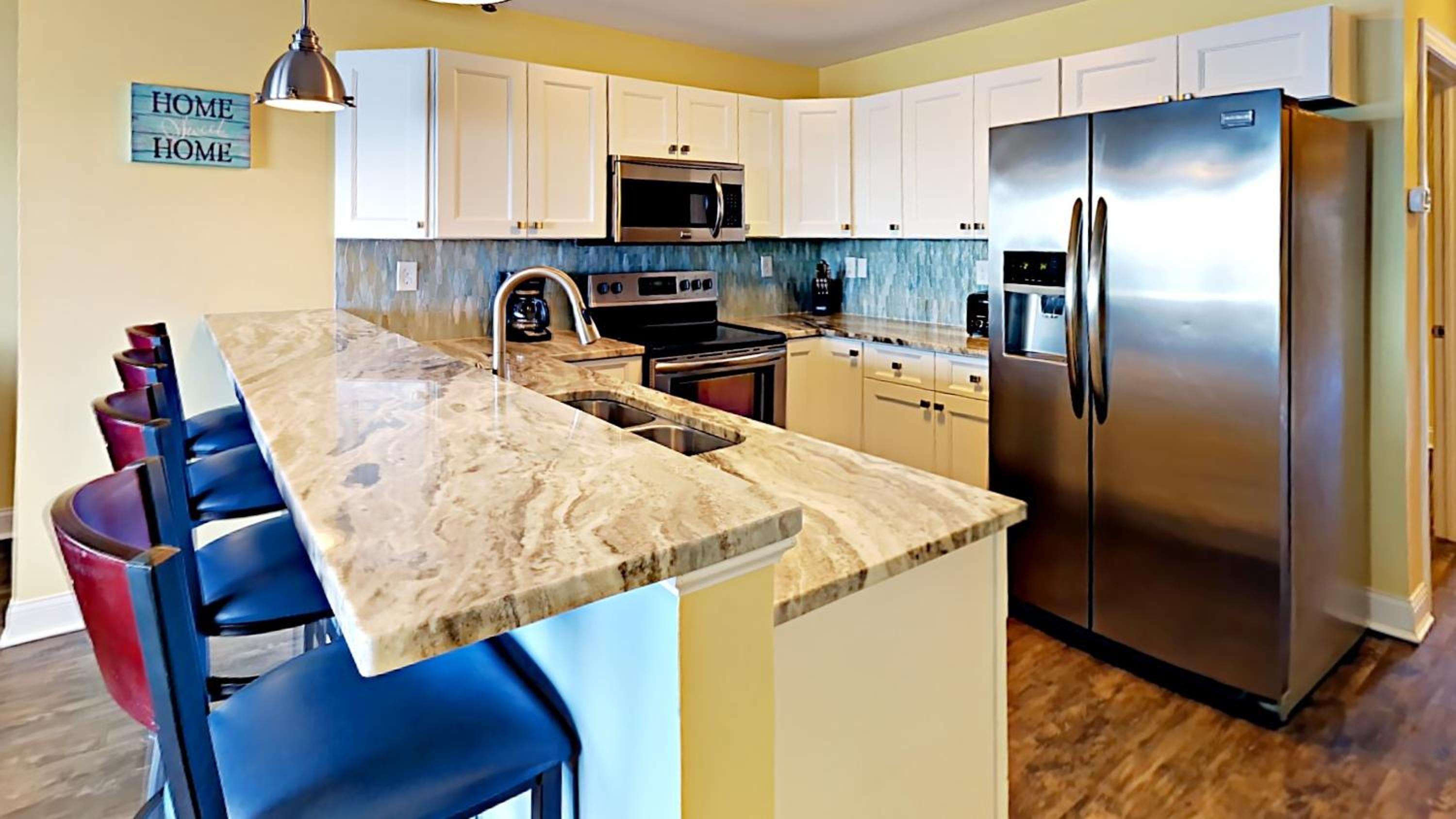 Put-in-Bay Waterfront Condo #202 view 4