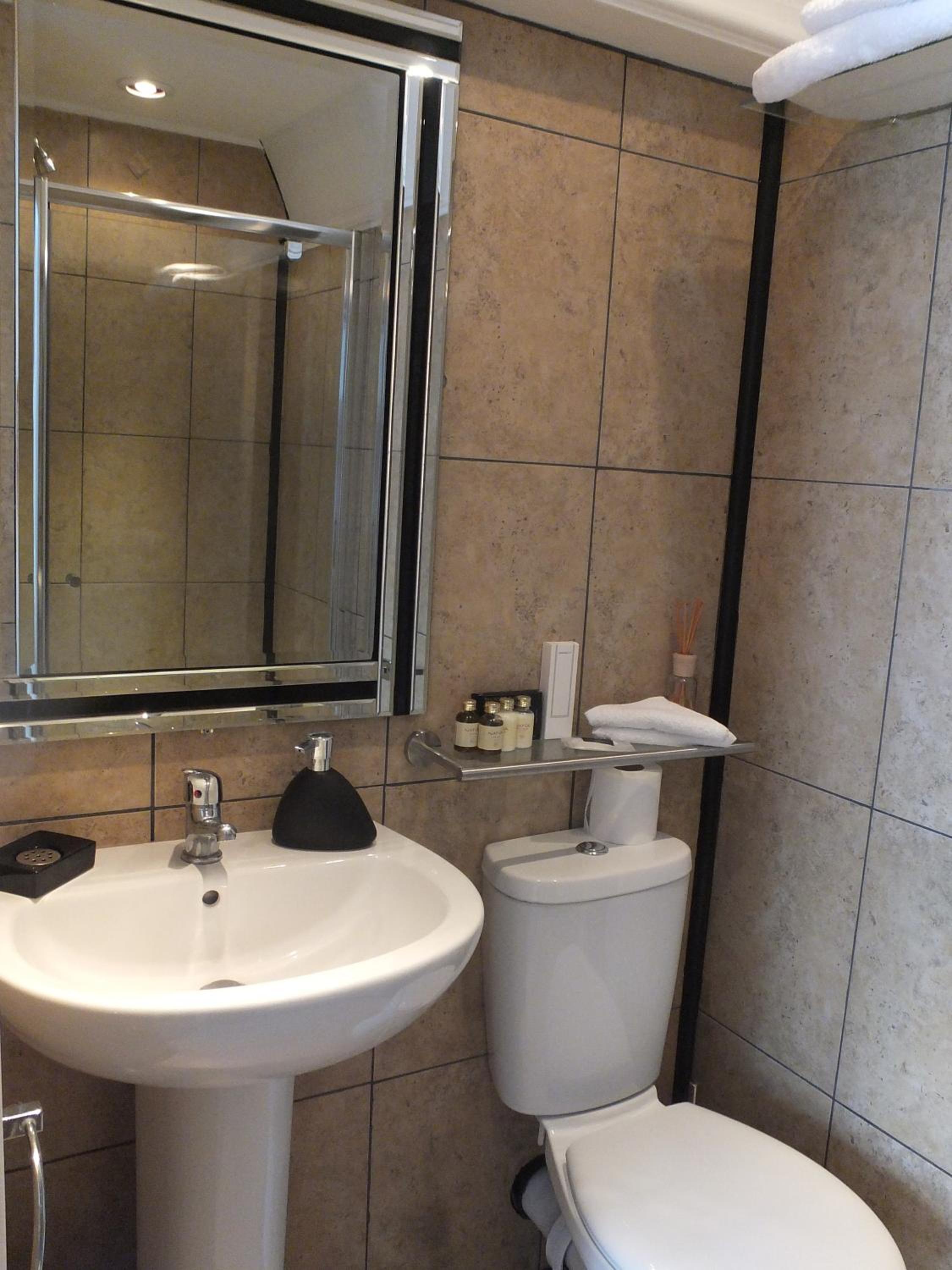 Jessamine House Hotel