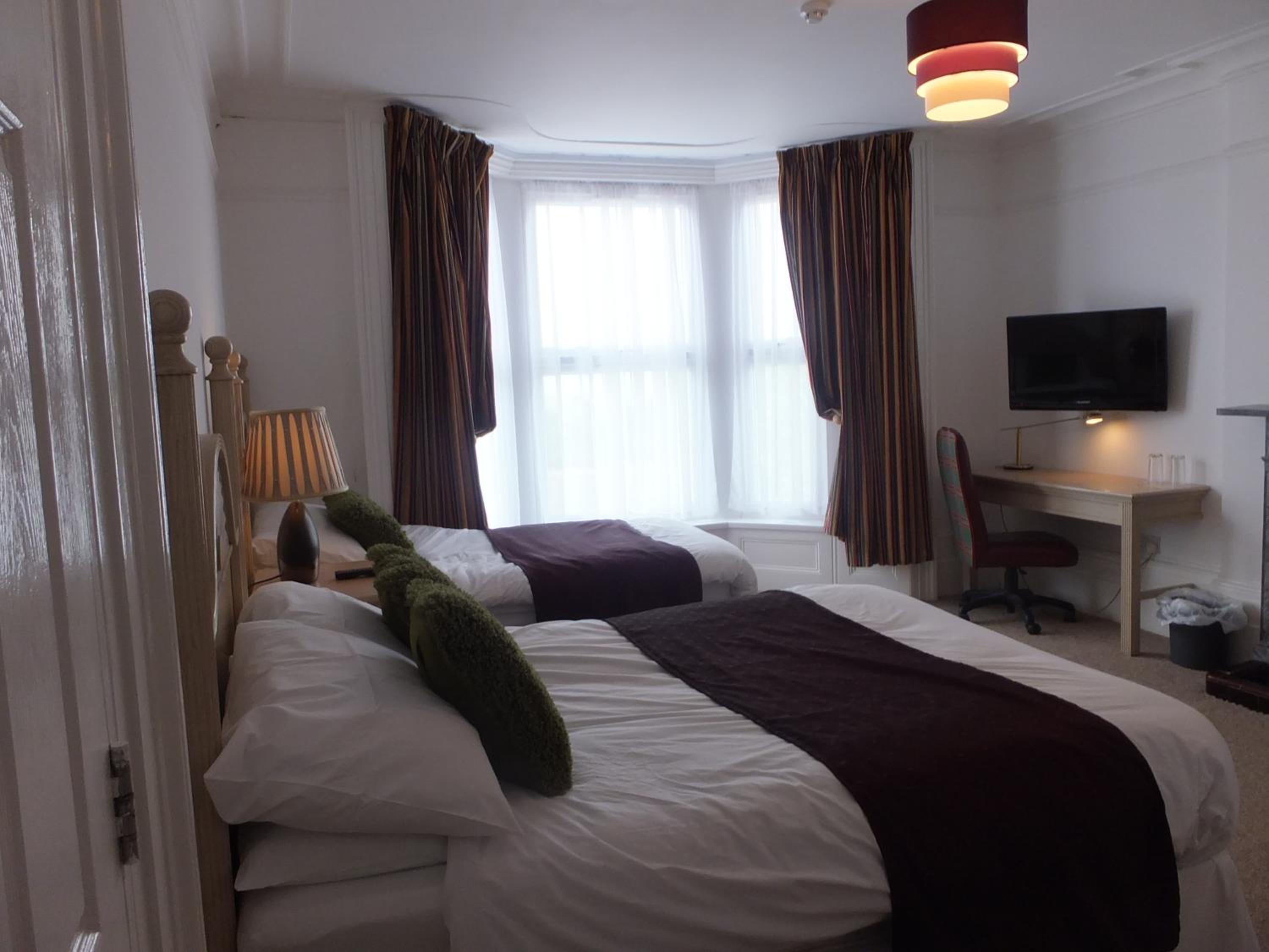 Jessamine House Hotel