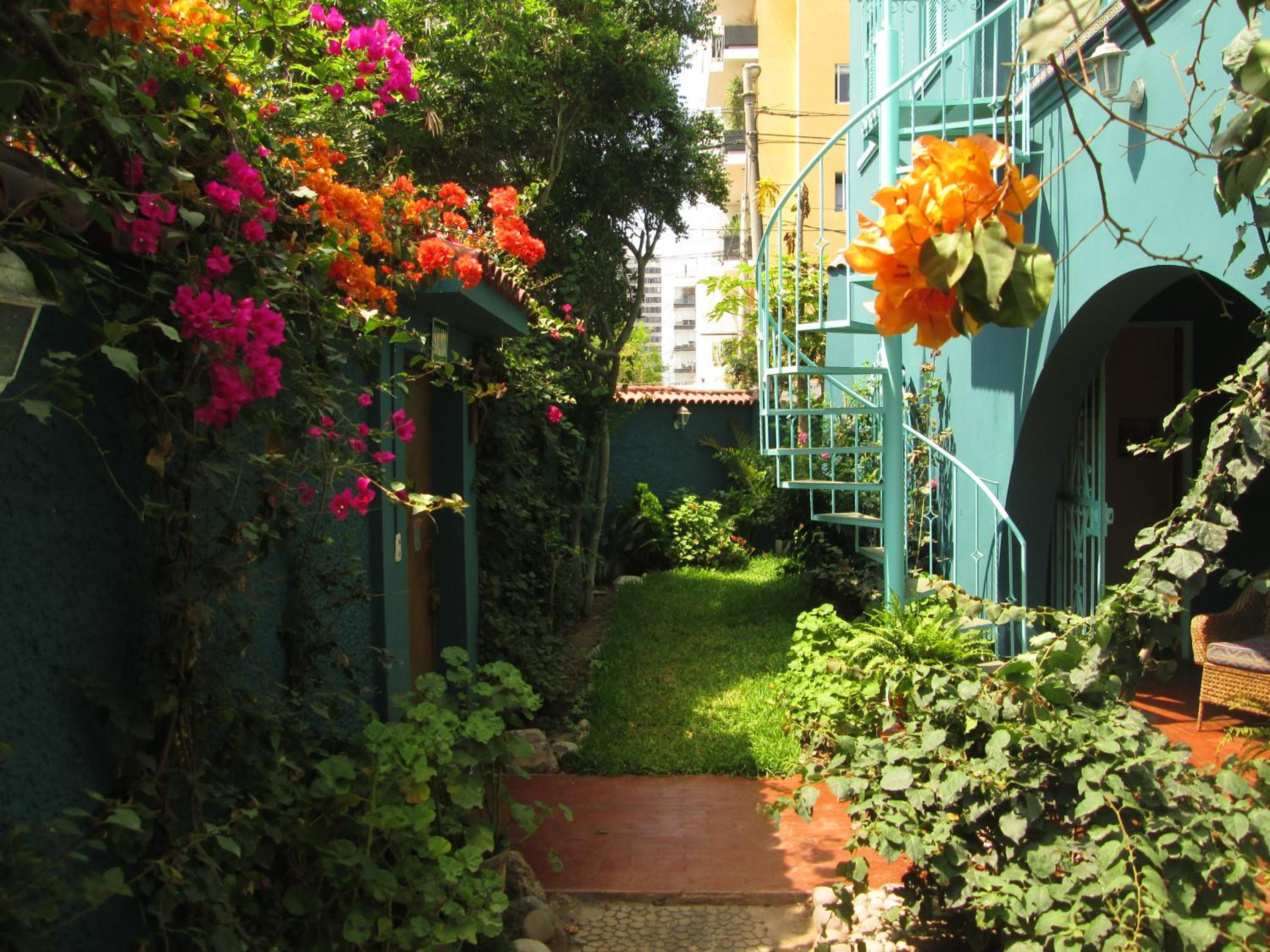 La Casona Azul