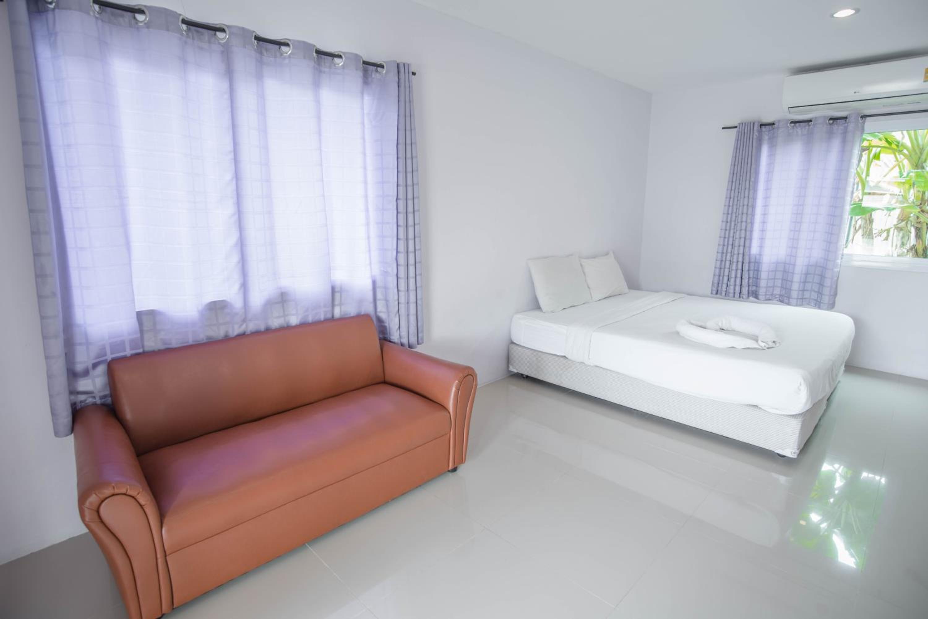 Pak Dee Resort