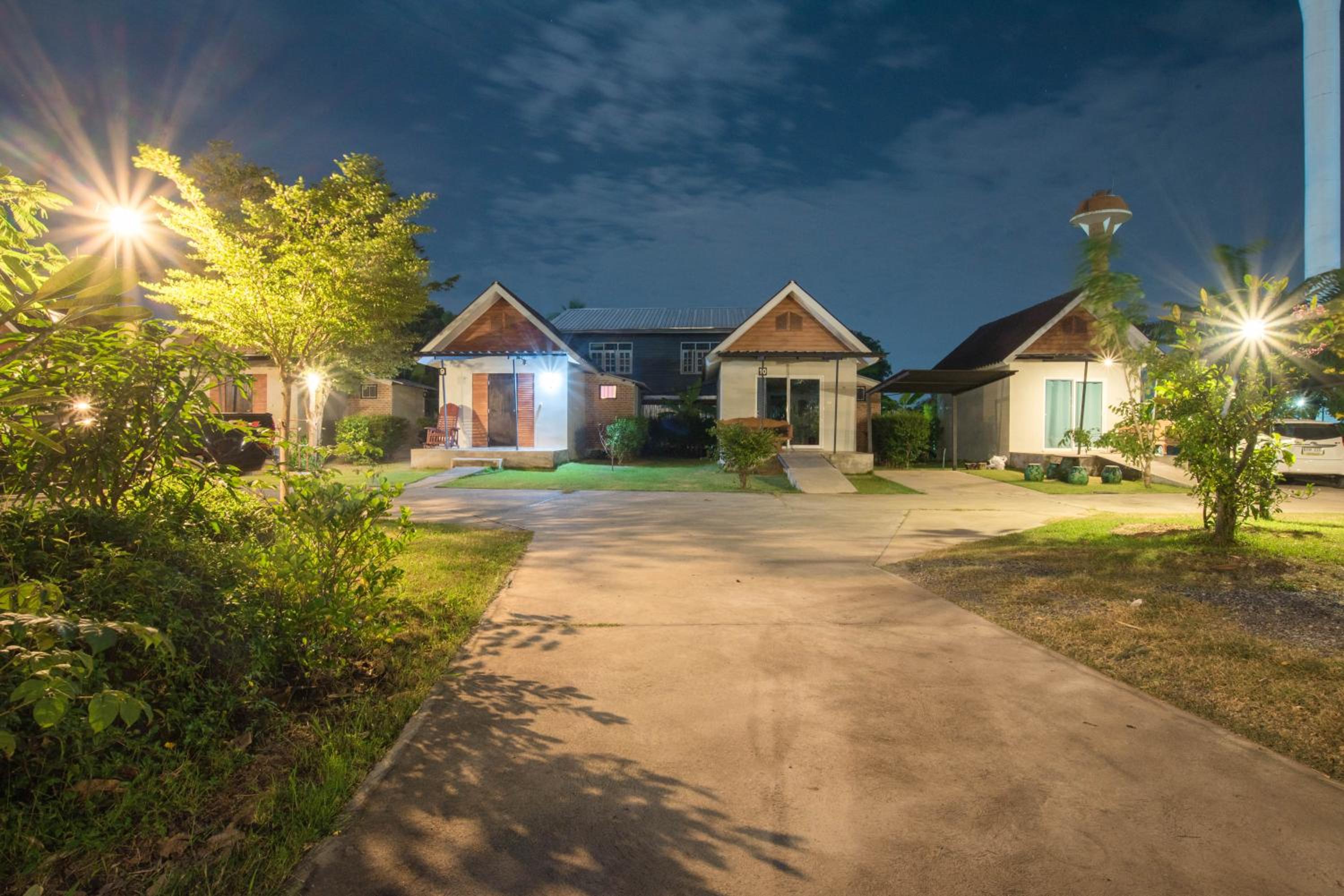 Pak Dee Resort