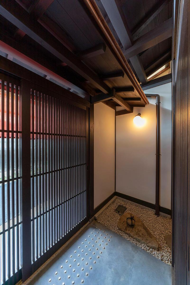 Shakudo an Machiya House view 4