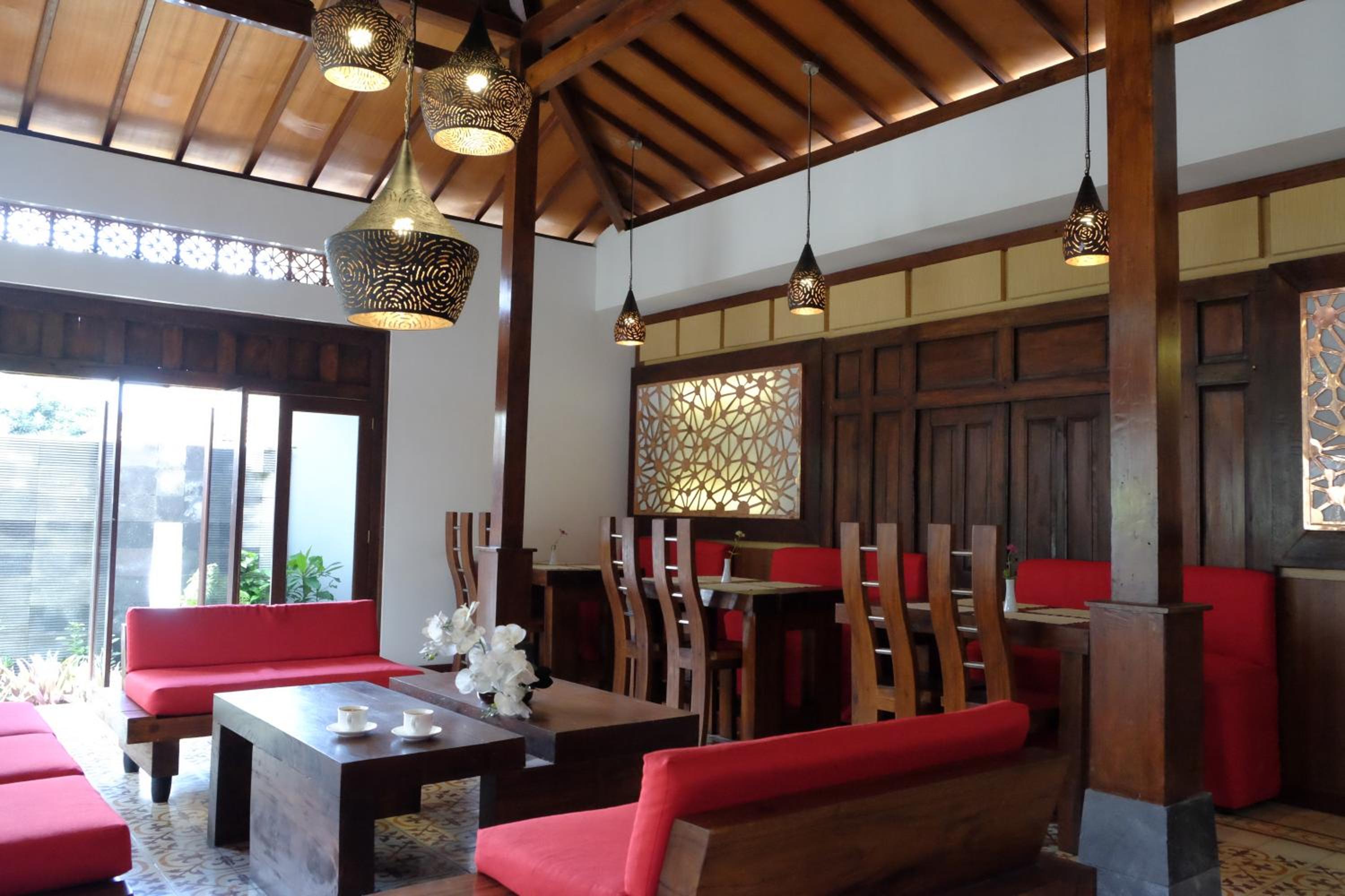 Puri Langenarjan Guest House, Yogyakarta - 13