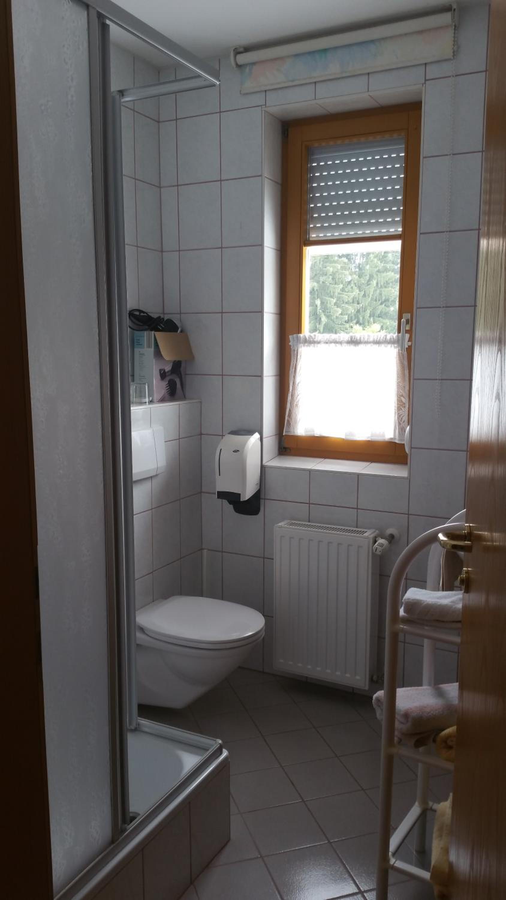 Photo 28