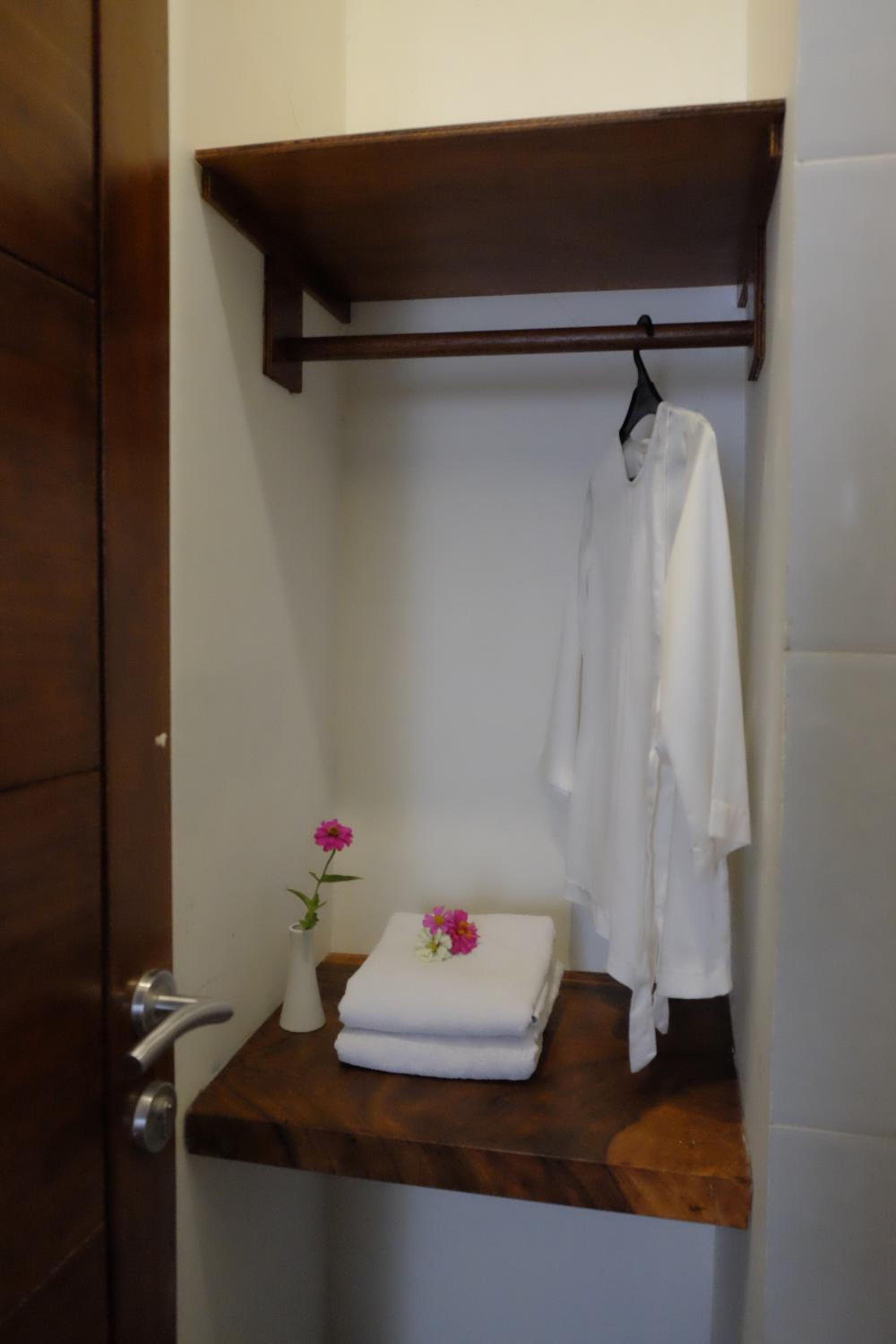 Puri Langenarjan Guest House