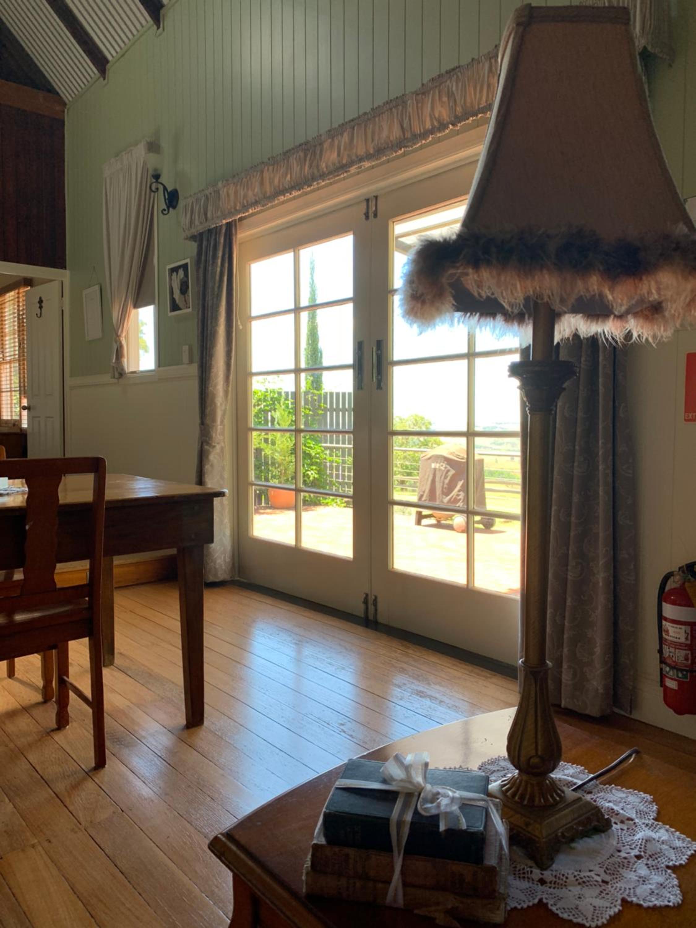 Hillview Cottages