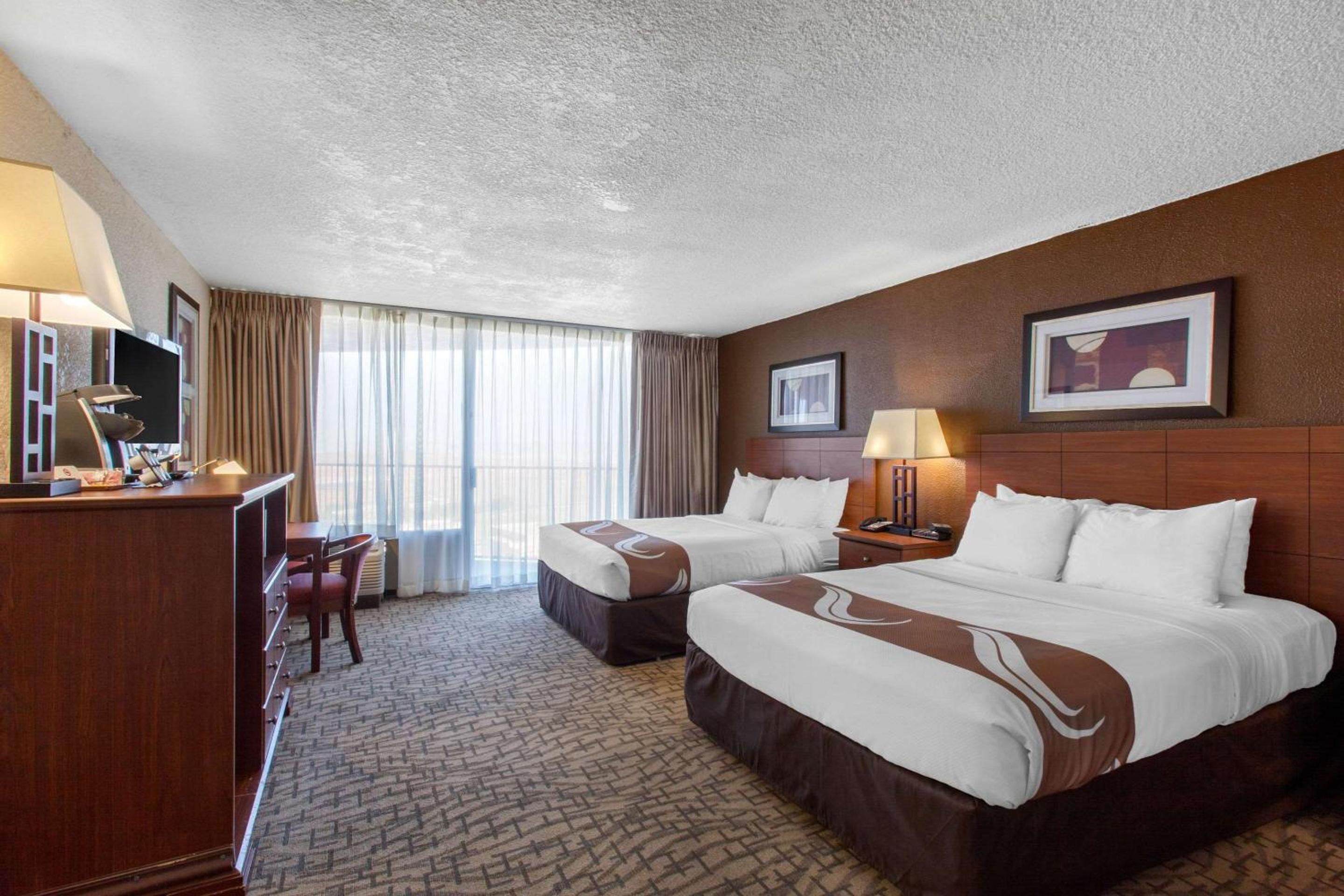 Page Vacations - Quality Inn View of Lake Powell - Page - Property Image 3