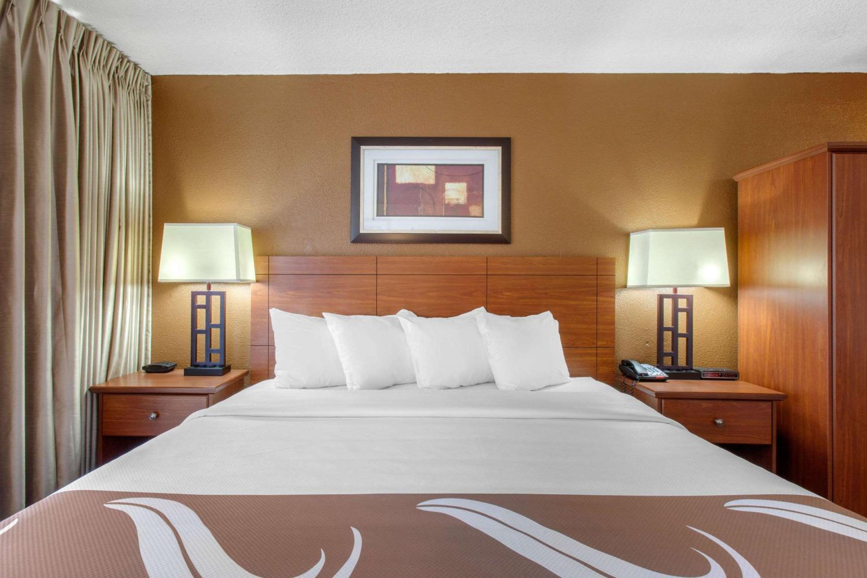 Page Vacations - Quality Inn View of Lake Powell - Page - Property Image 16